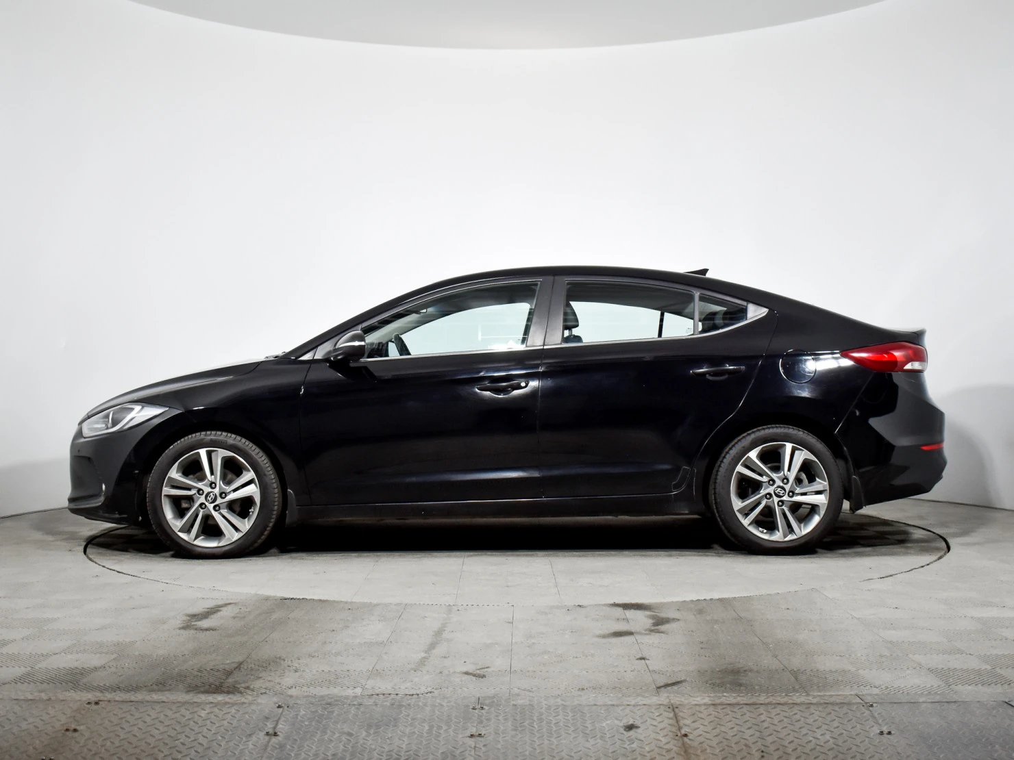 Hyundai Elantra, 2018