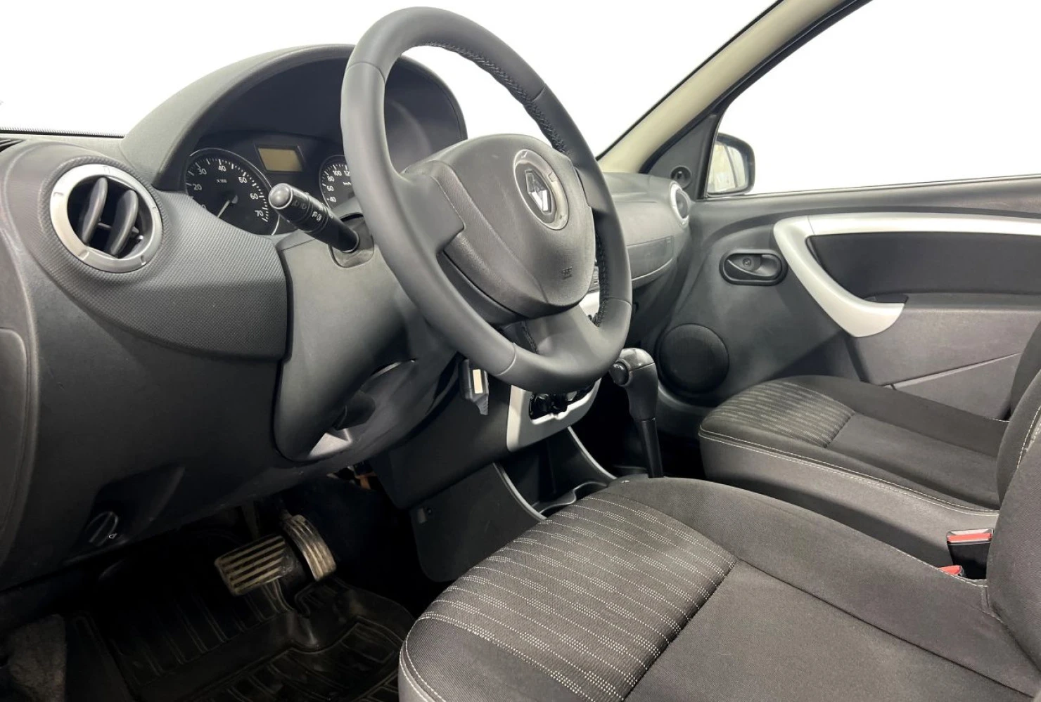 Renault Sandero, 2013