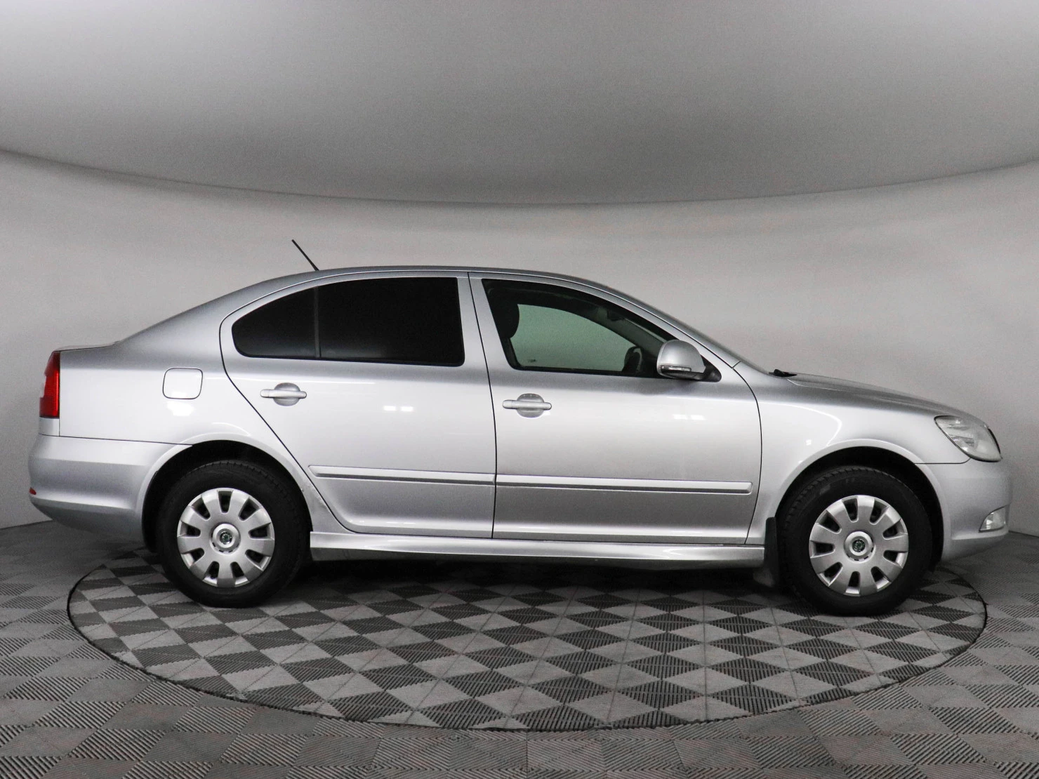 ŠKODA OCTAVIA, 2012