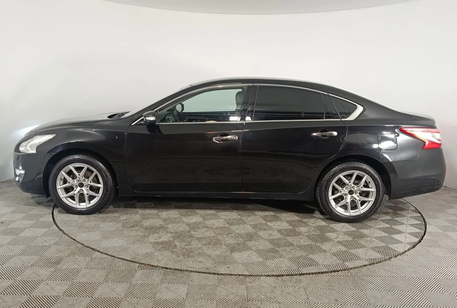 Nissan Teana, 2014