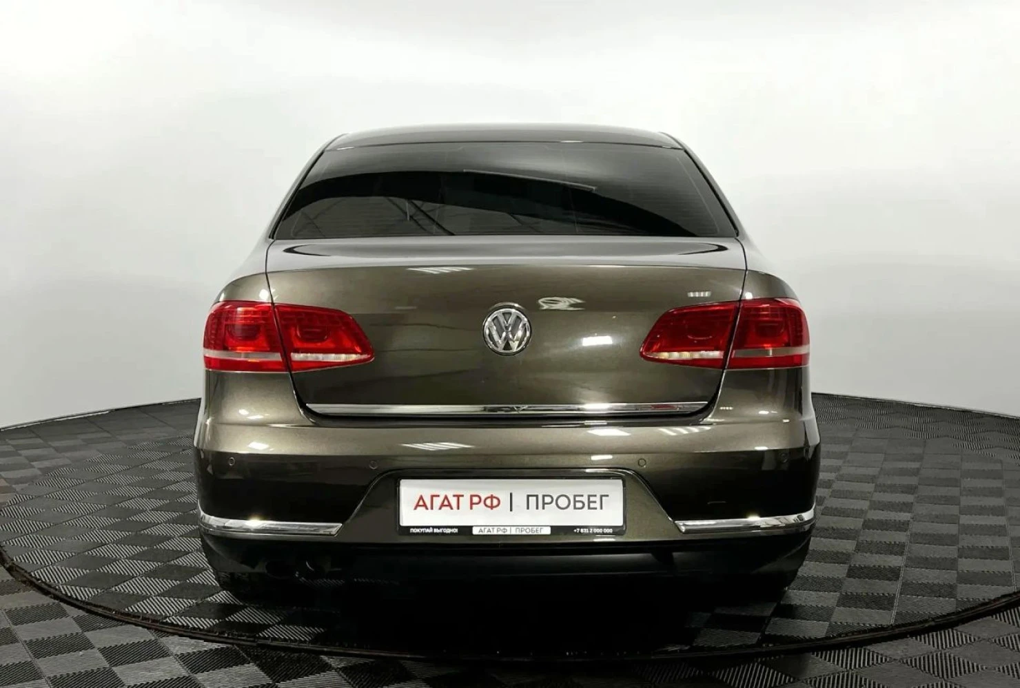 Volkswagen Passat, 2011