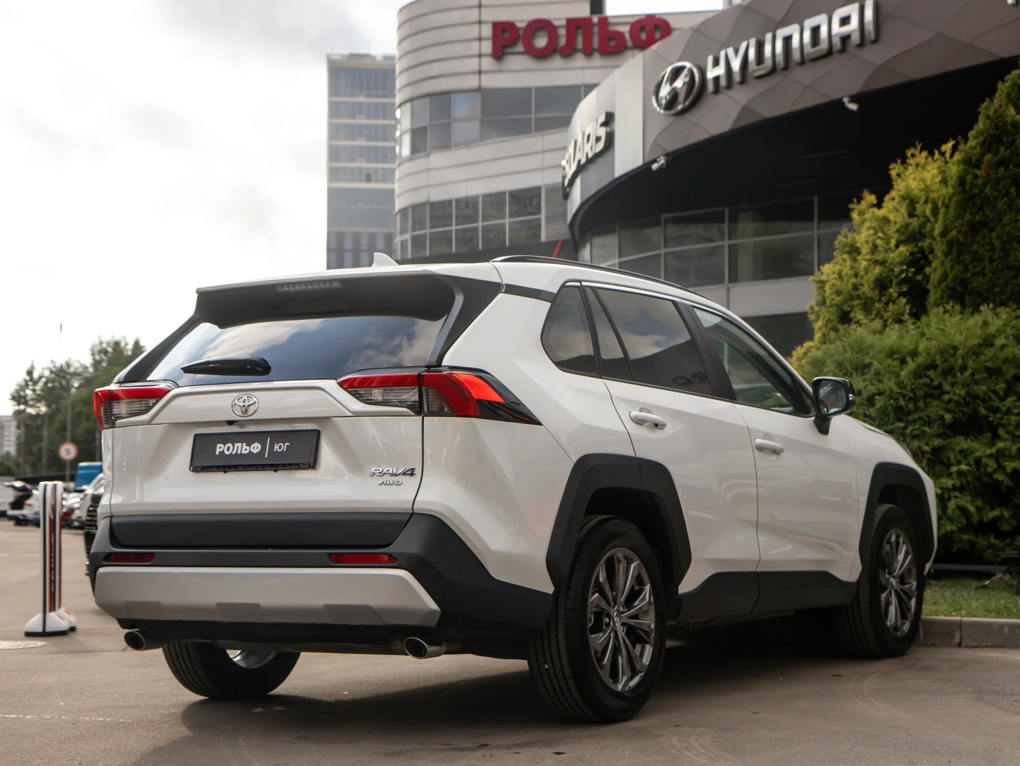 Toyota RAV4, 2025