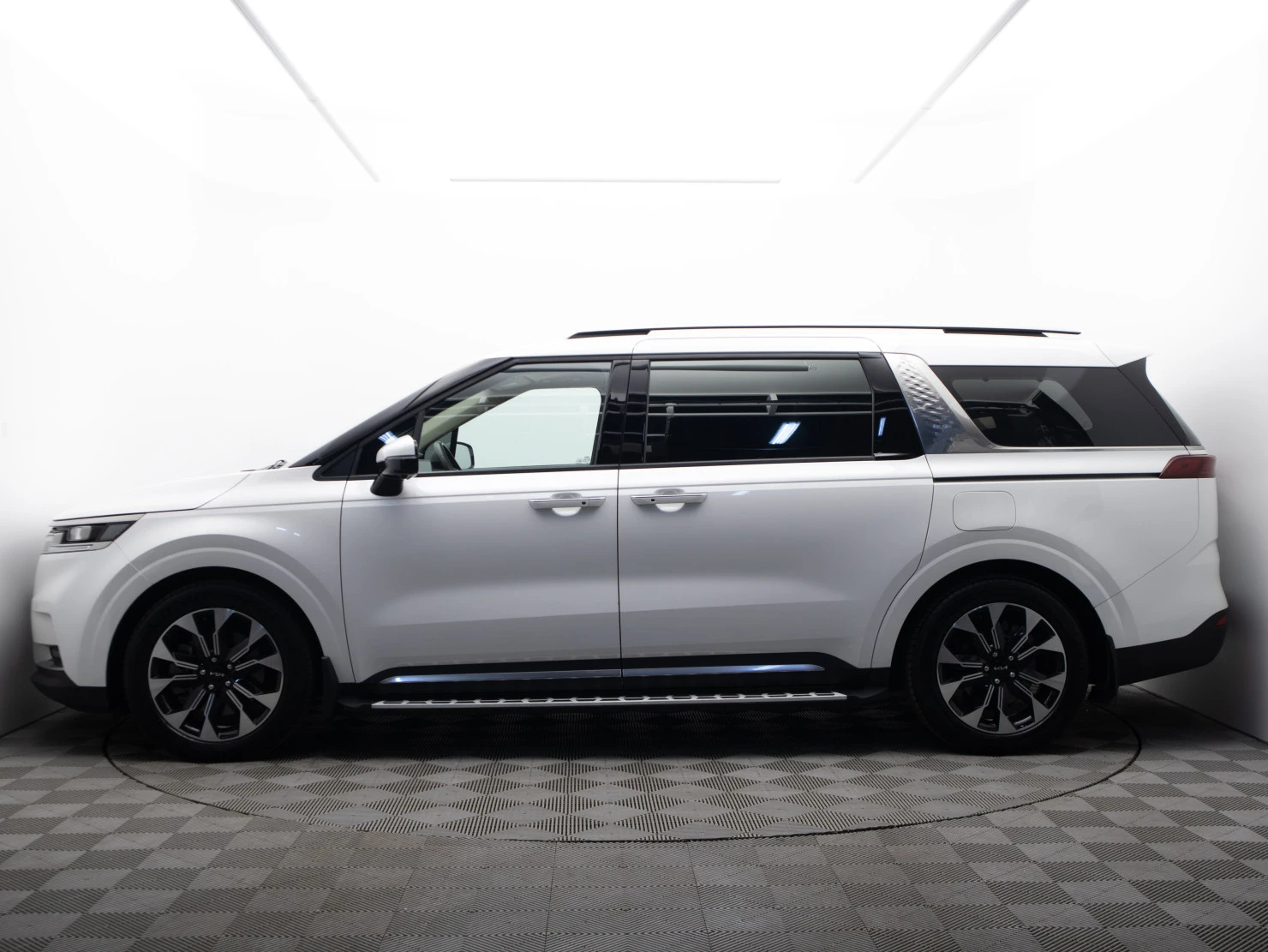 Kia Carnival, 2022