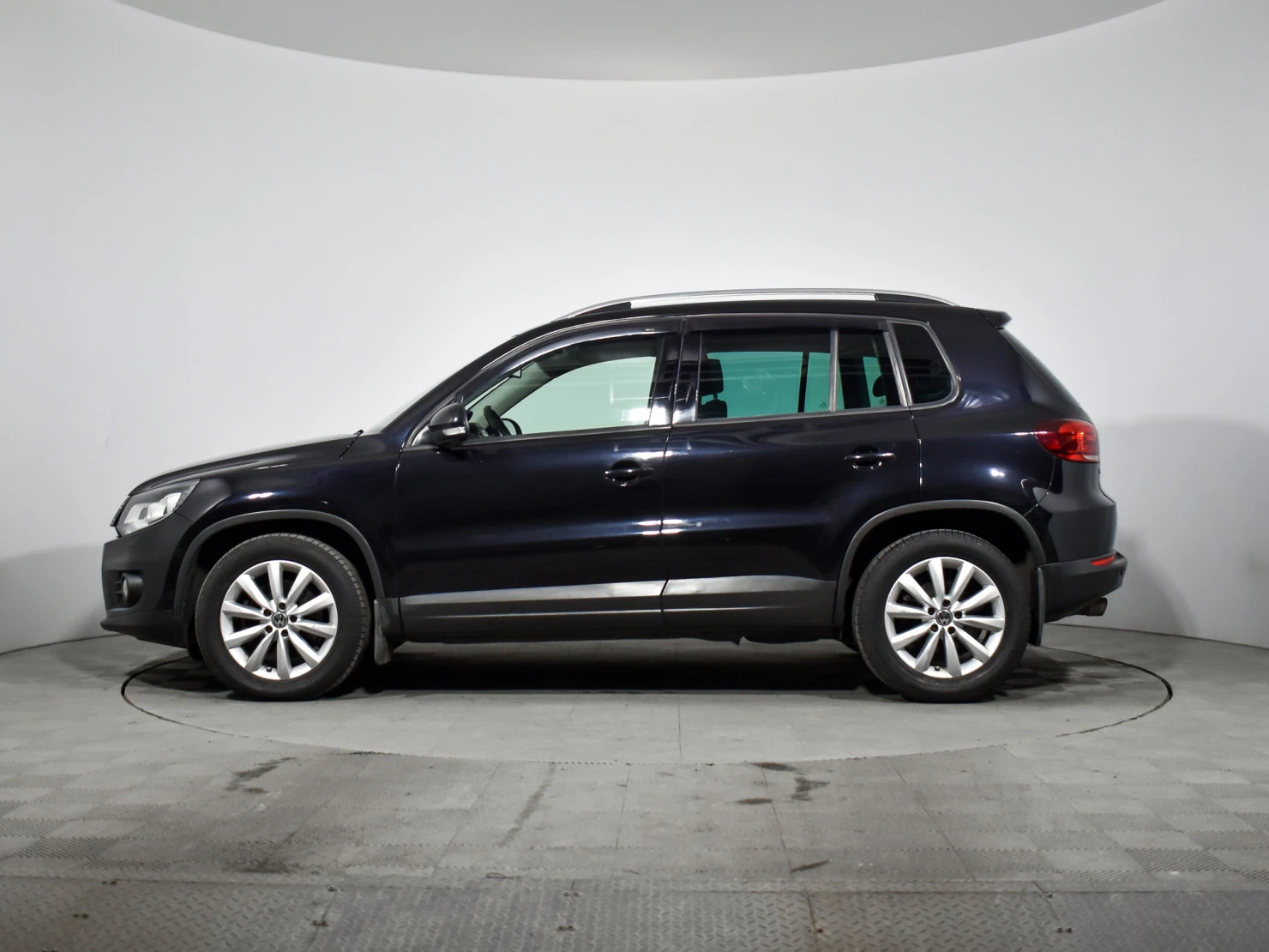 Volkswagen Tiguan, 2016