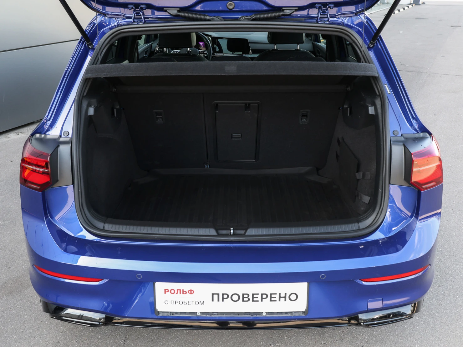 Volkswagen Golf, 2022
