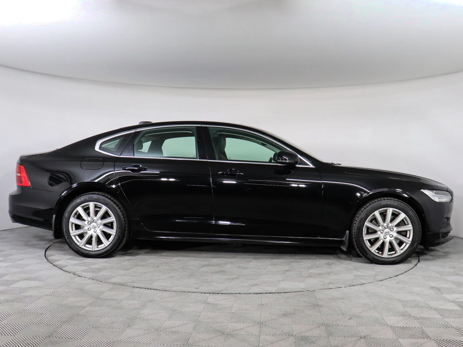 Volvo S90, 2019