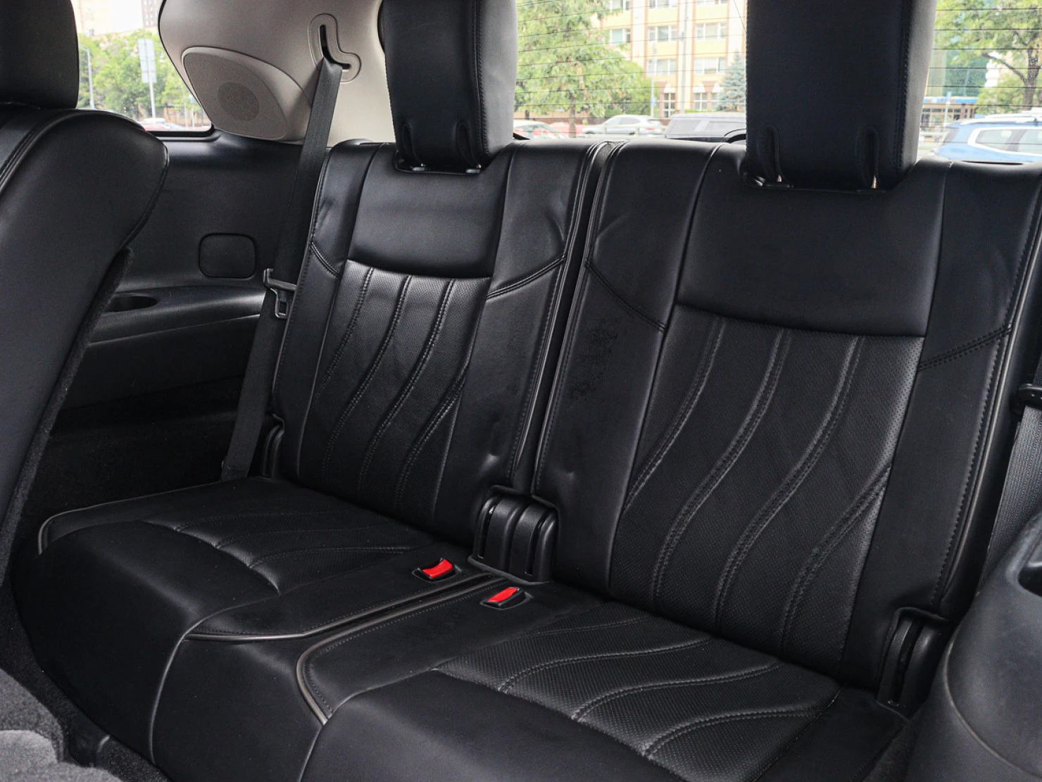 Infiniti JX, 2013