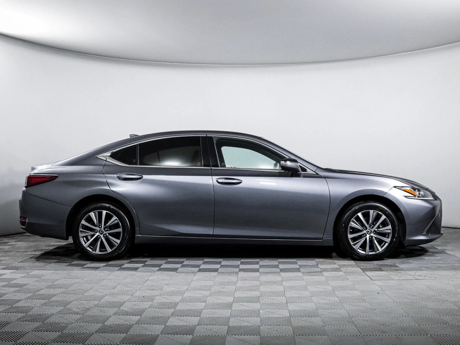 Lexus ES, 2021