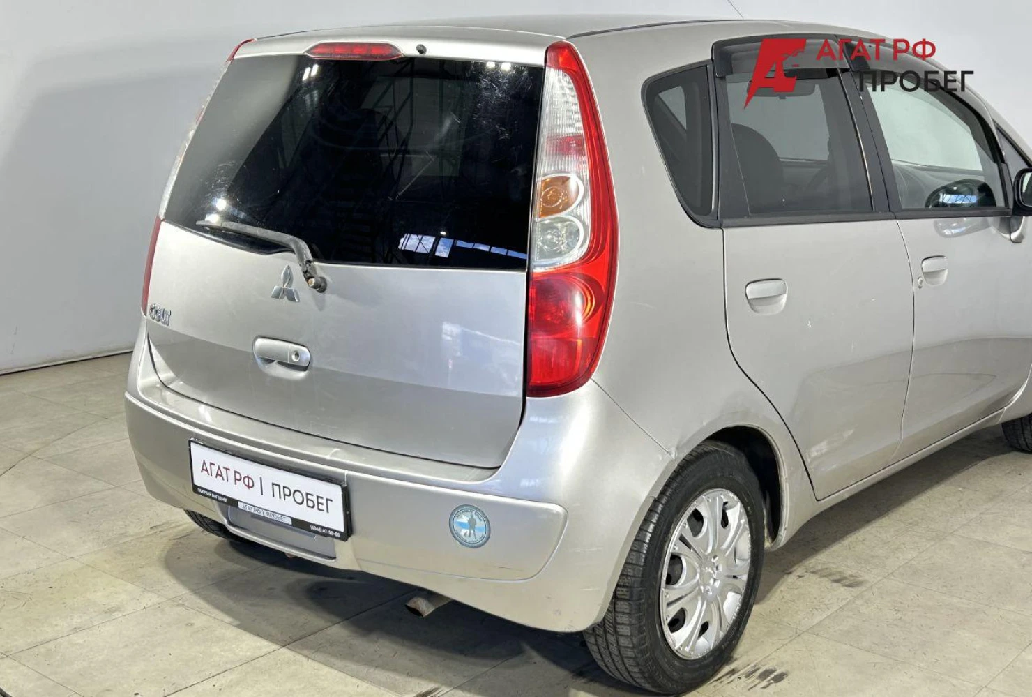 Mitsubishi Colt, 2004