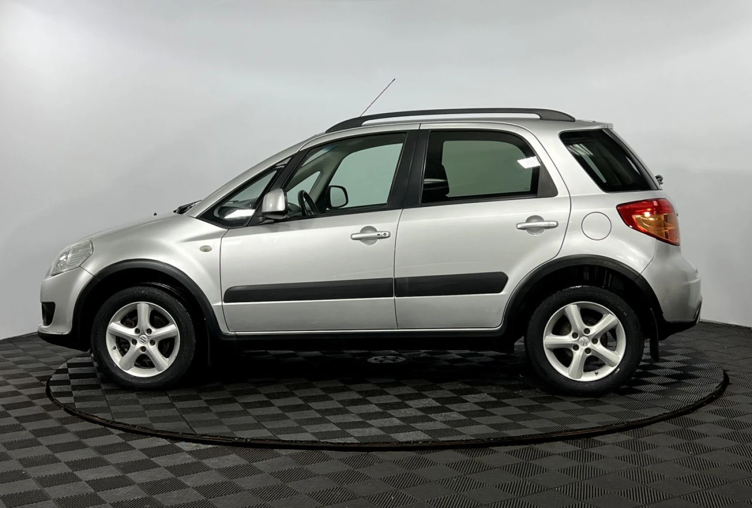 Suzuki SX4, 2009