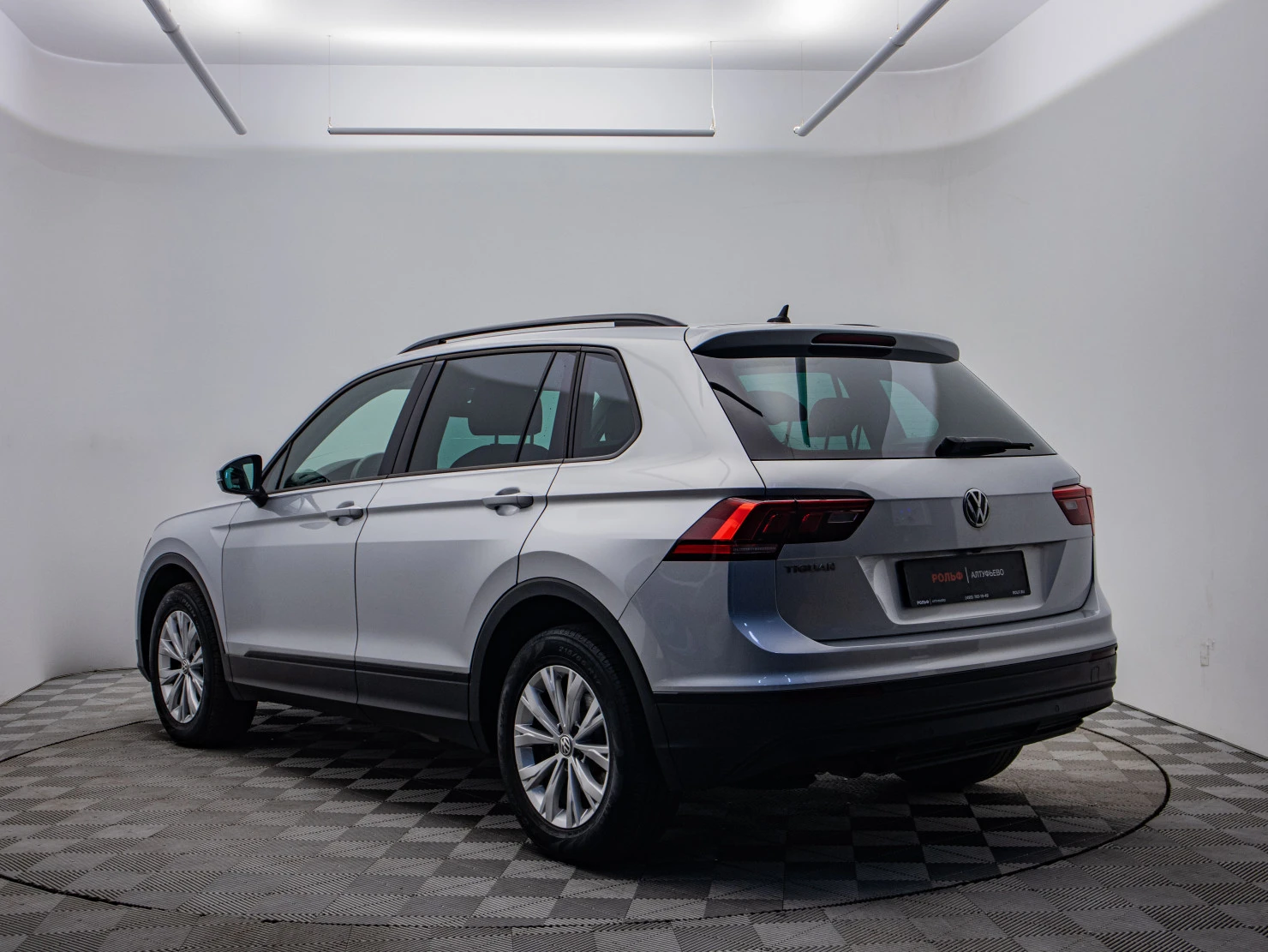 Volkswagen Tiguan, 2019