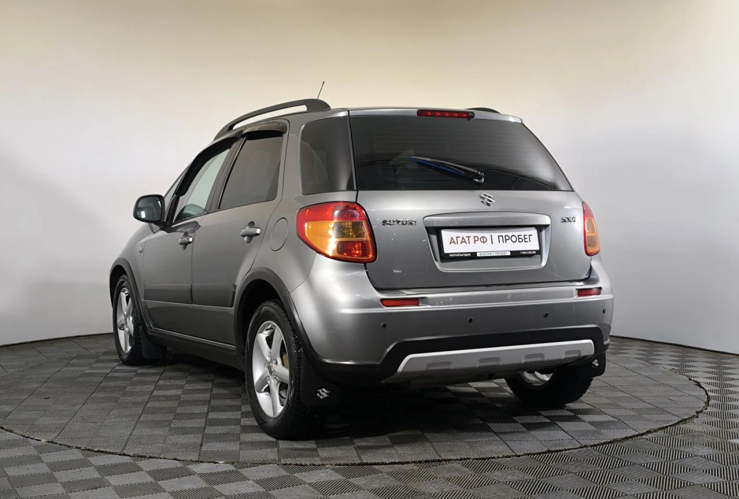 Suzuki SX4, 2011