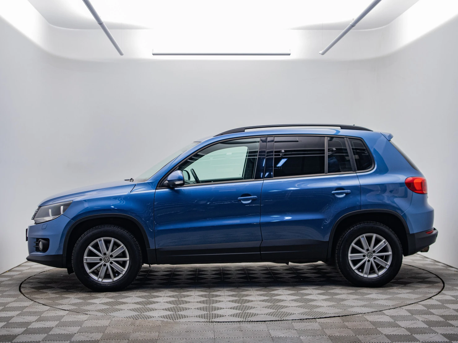 Volkswagen Tiguan, 2014