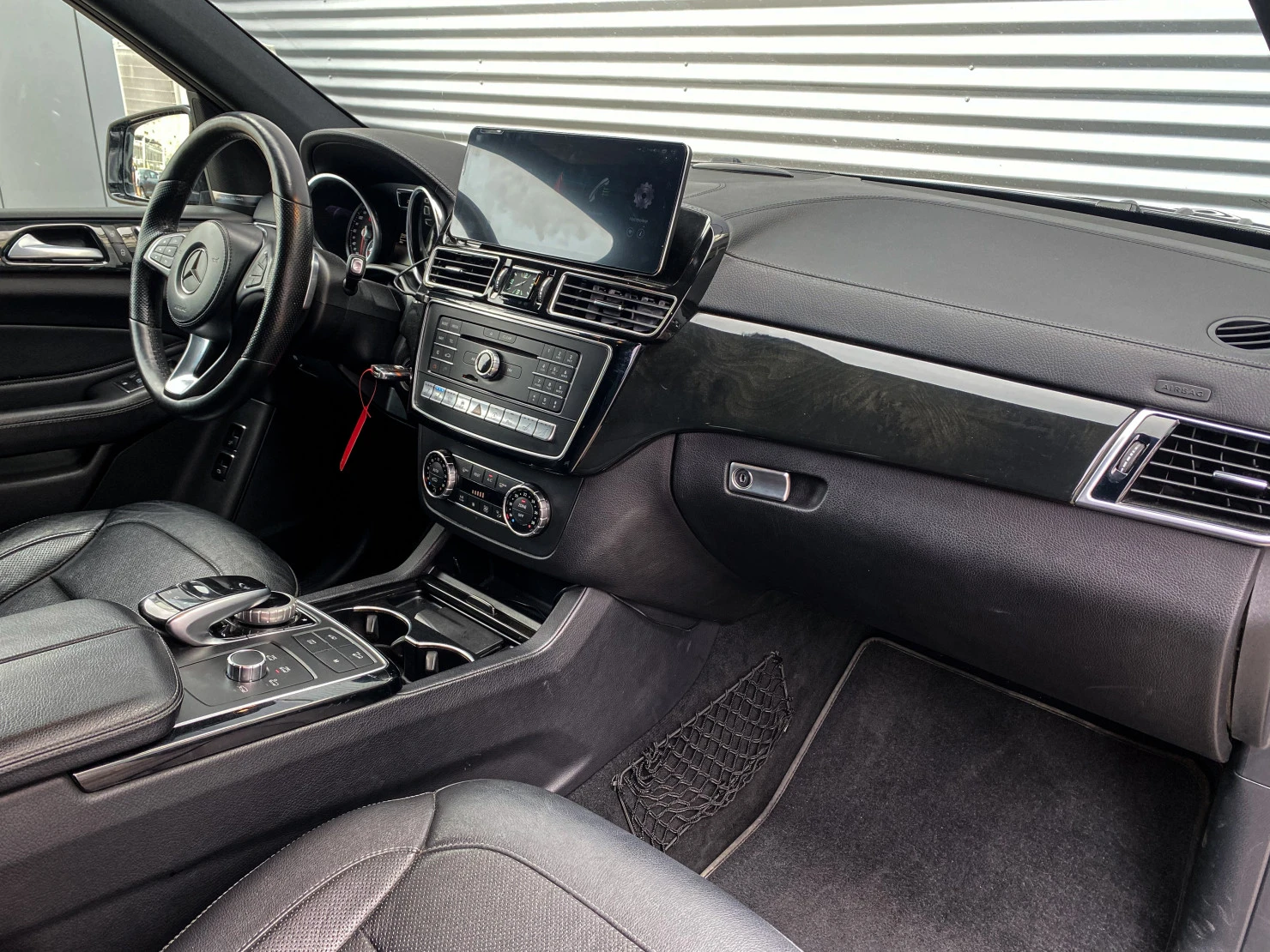 Mercedes-Benz GLS, 2016