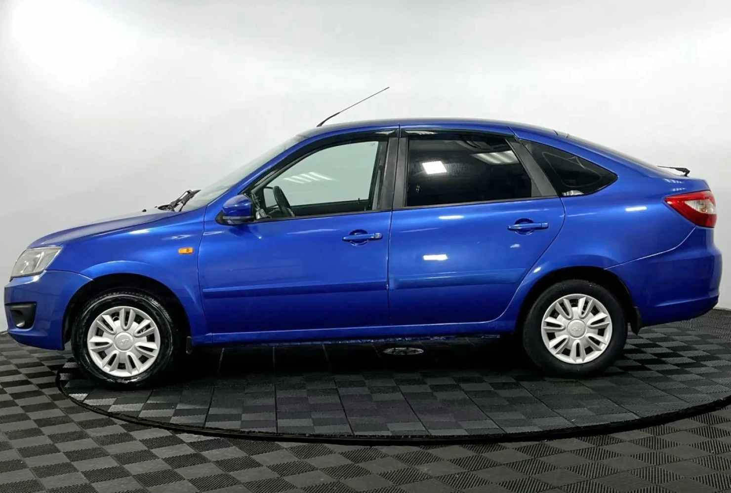 LADA (ВАЗ) Granta, 2016