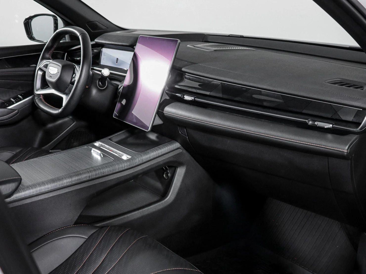 Geely Preface, 2024