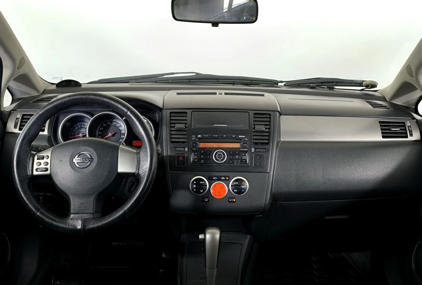 Nissan Tiida, 2010