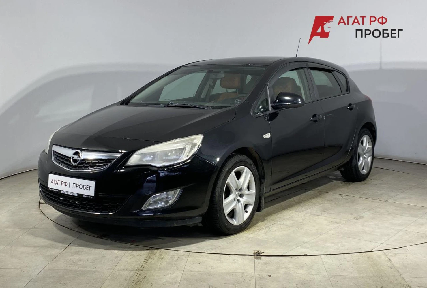 Opel Astra, 2011