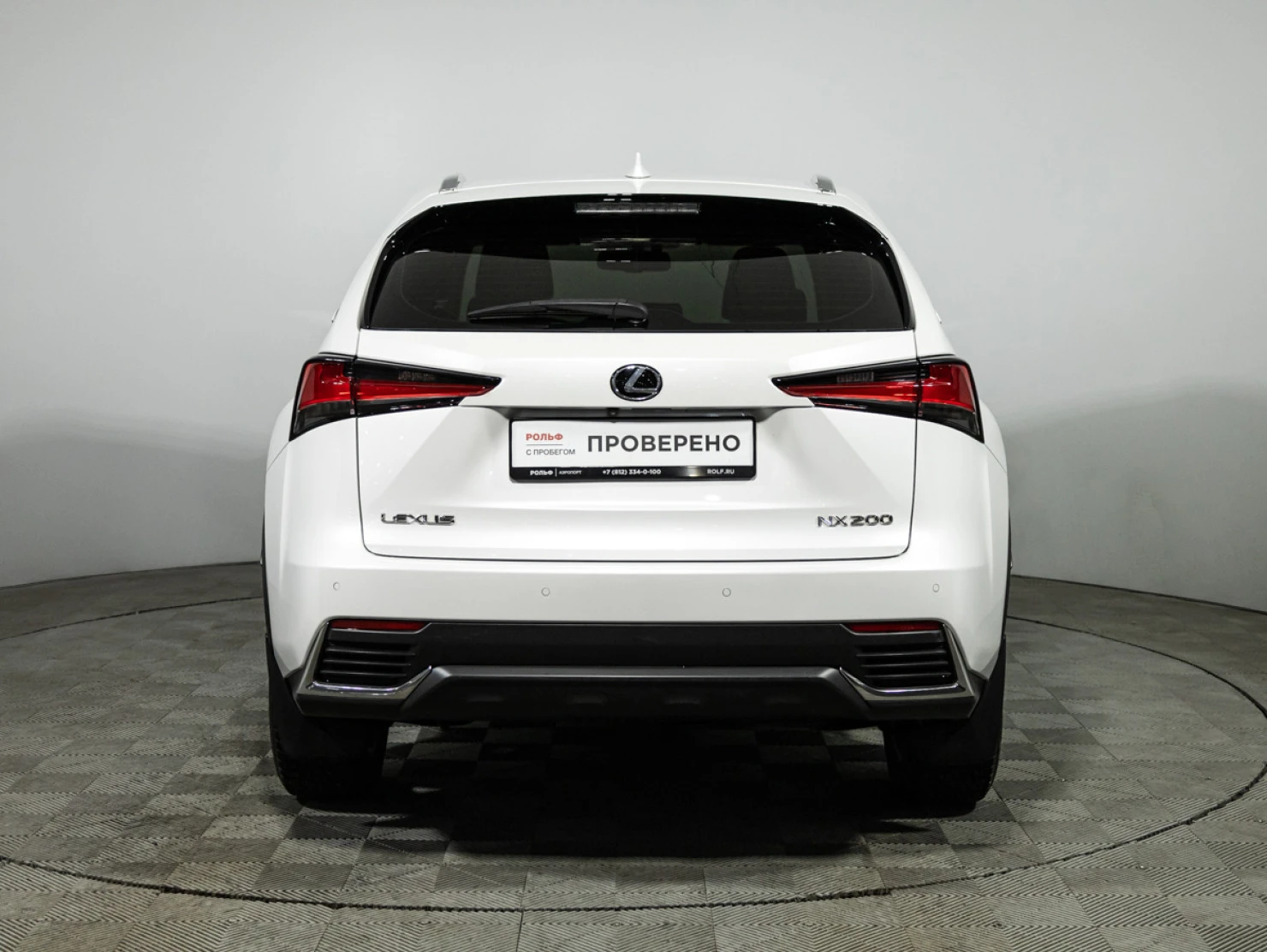 Lexus NX, 2018