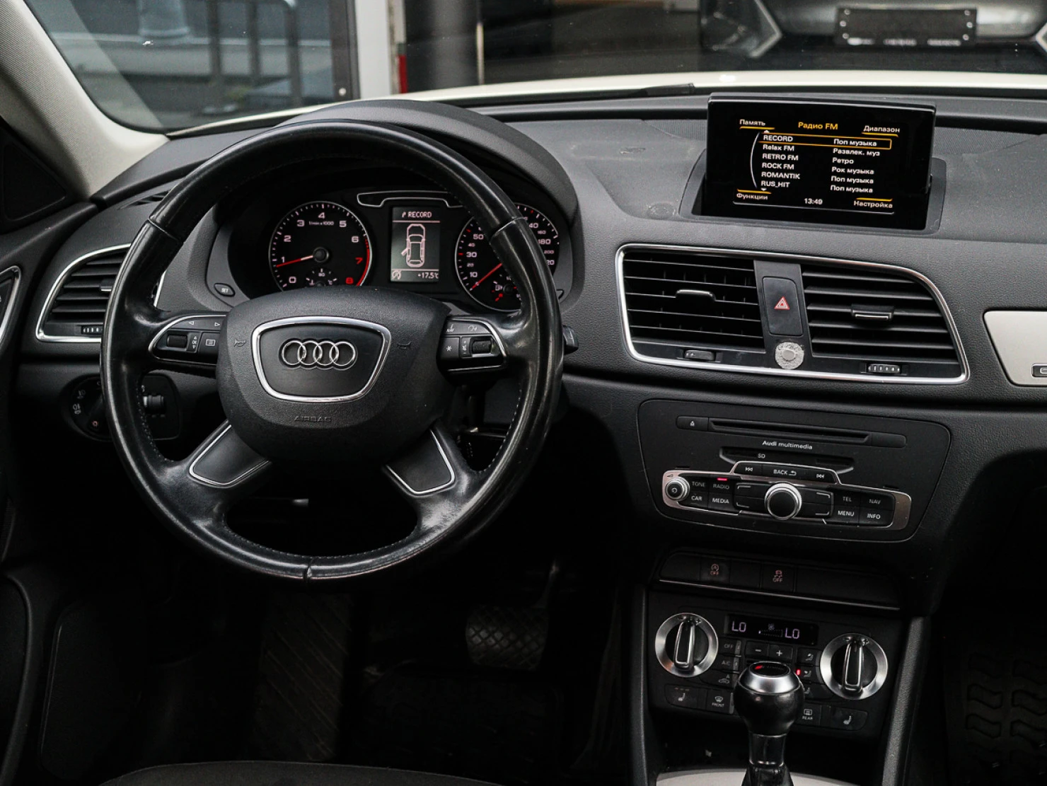 Audi Q3, 2013