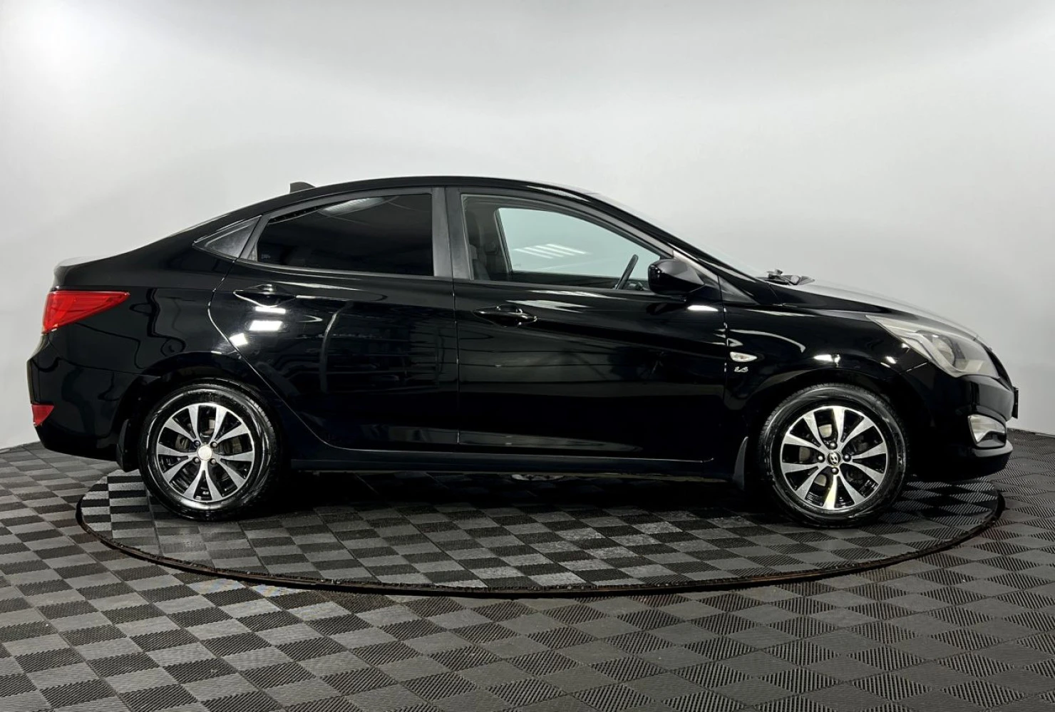 Hyundai Solaris, 2015