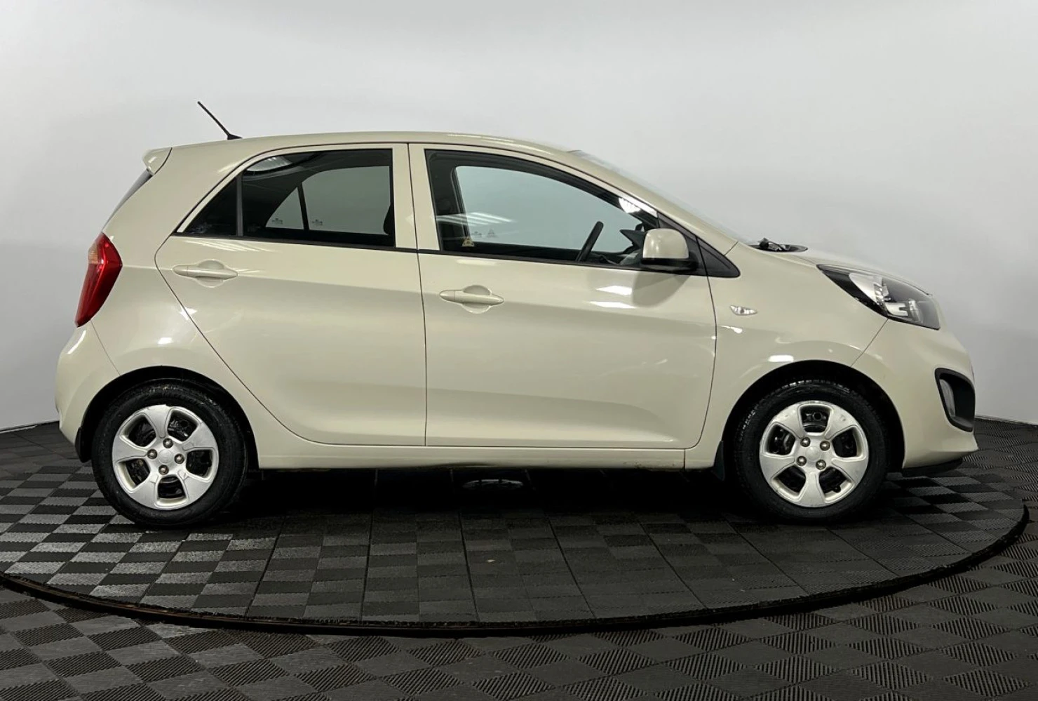 Kia Picanto, 2012