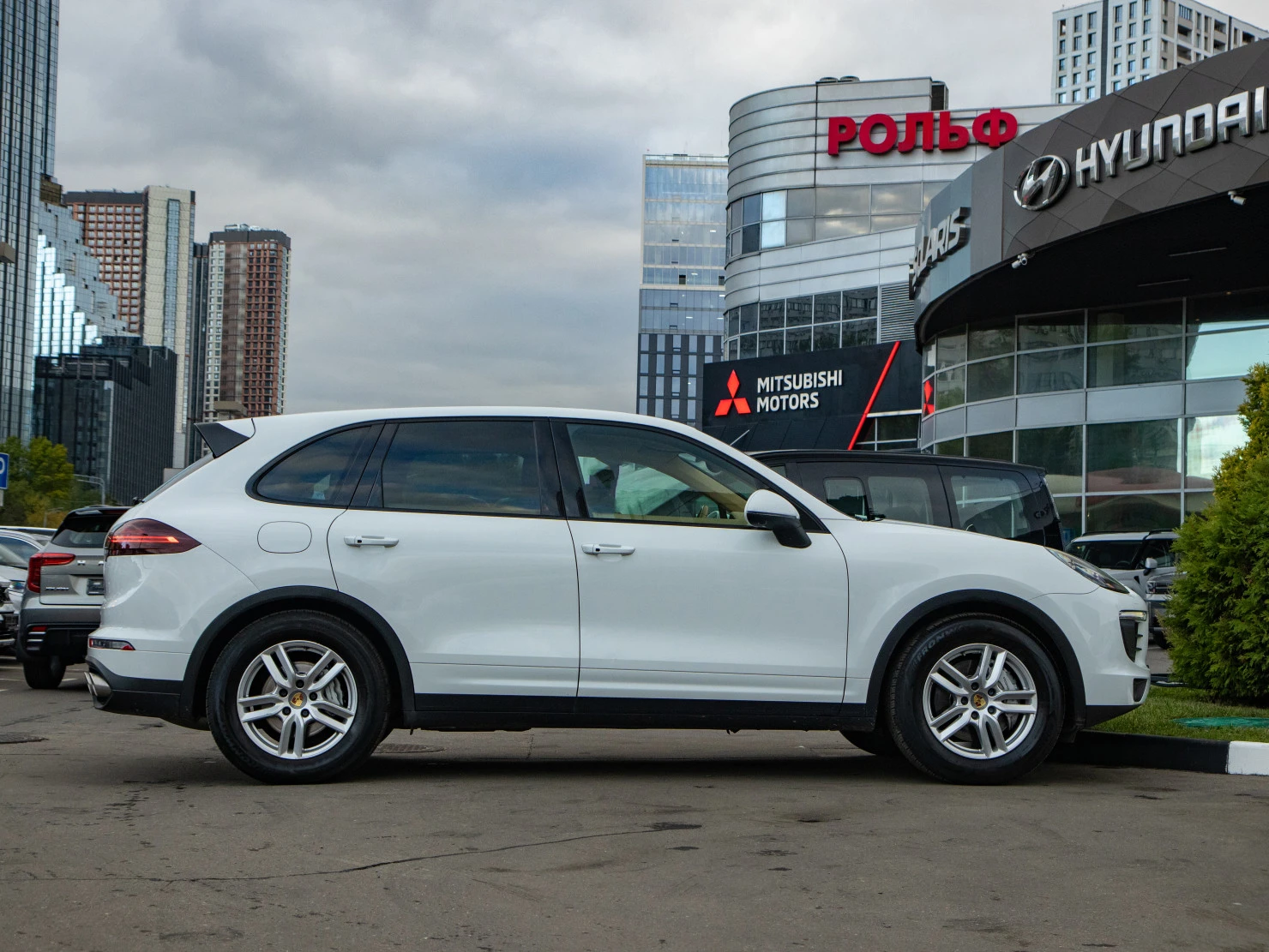 Porsche Cayenne, 2015