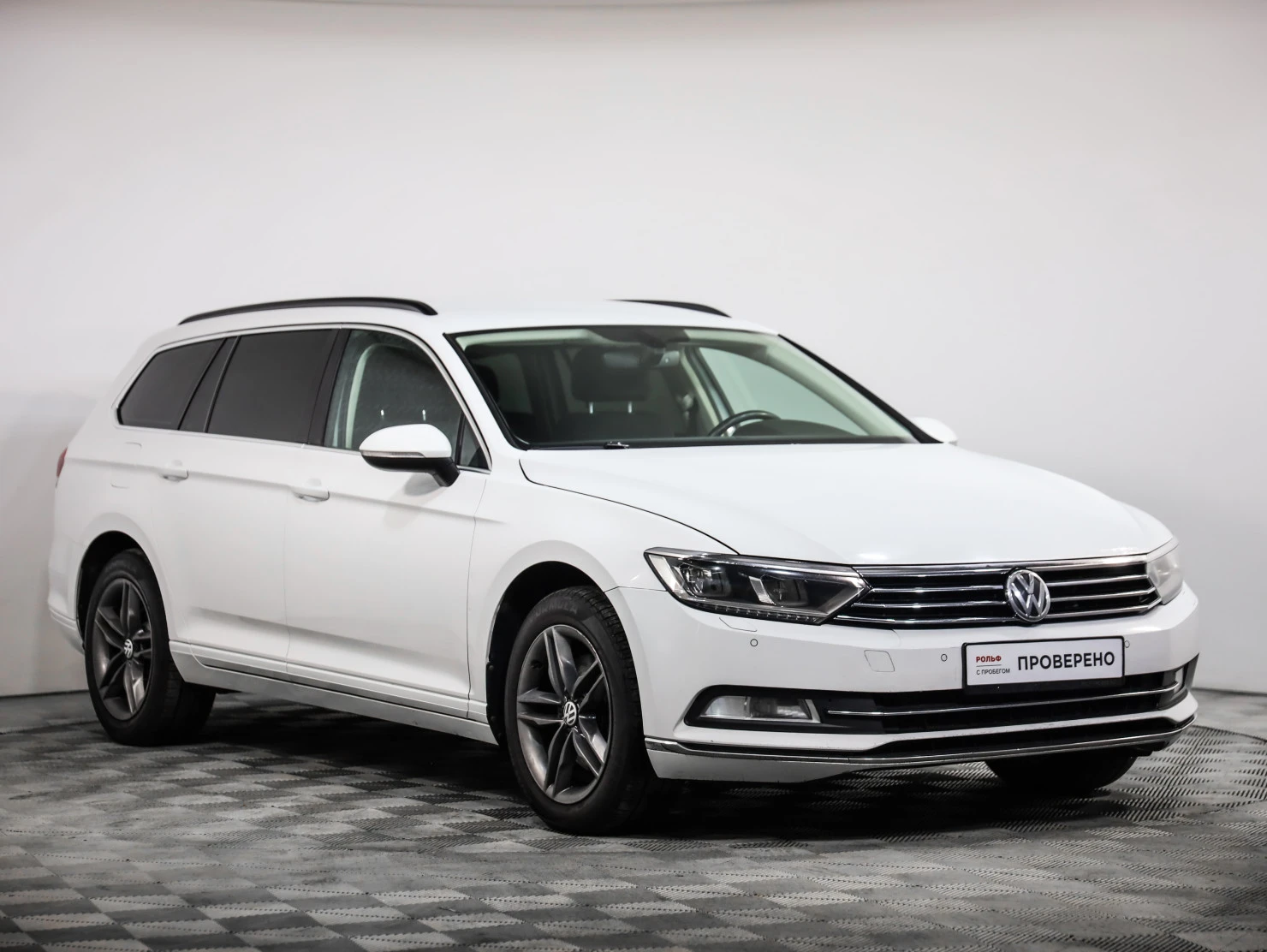 Volkswagen Passat, 2016