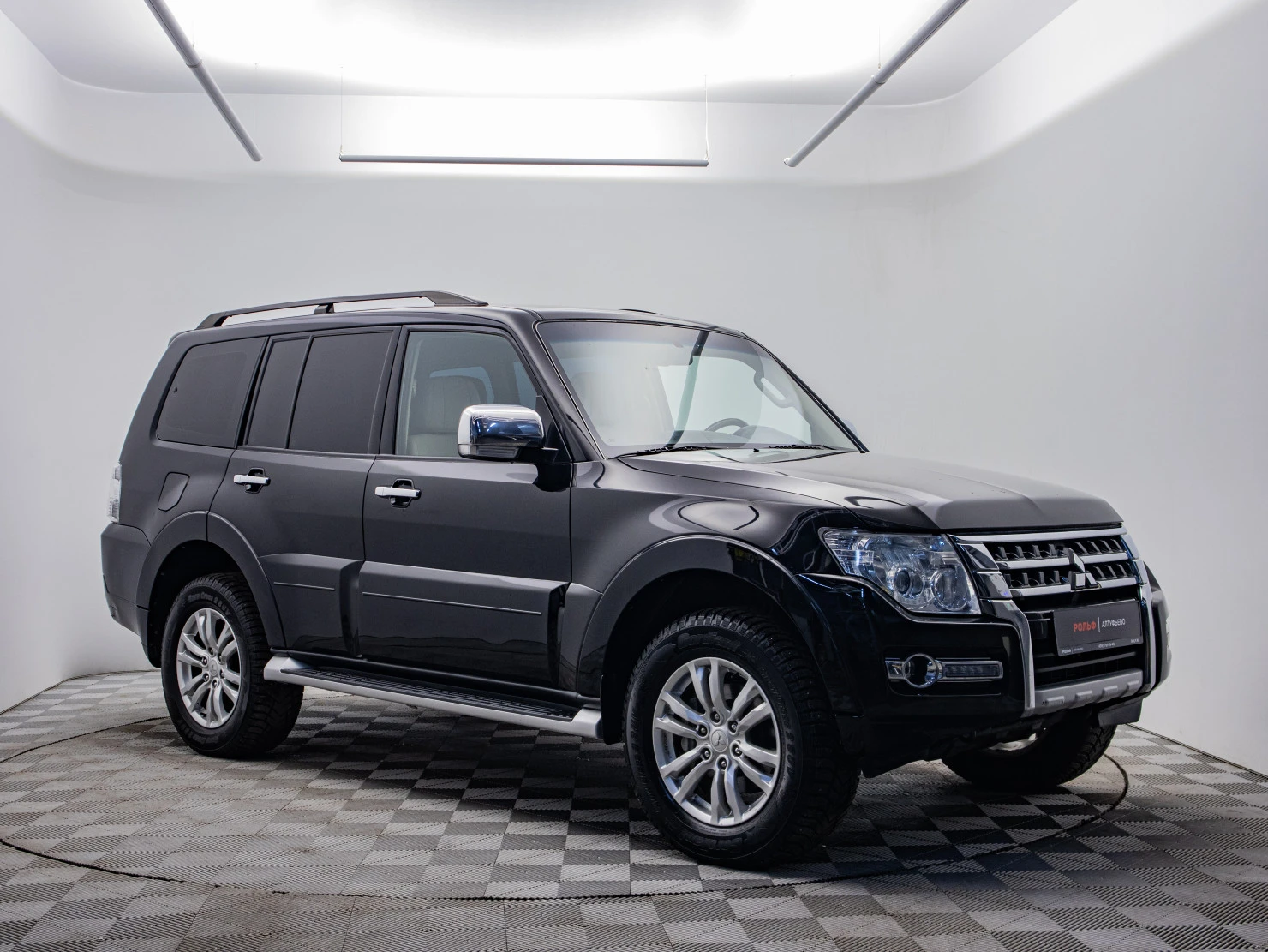 Mitsubishi PAJERO, 2017