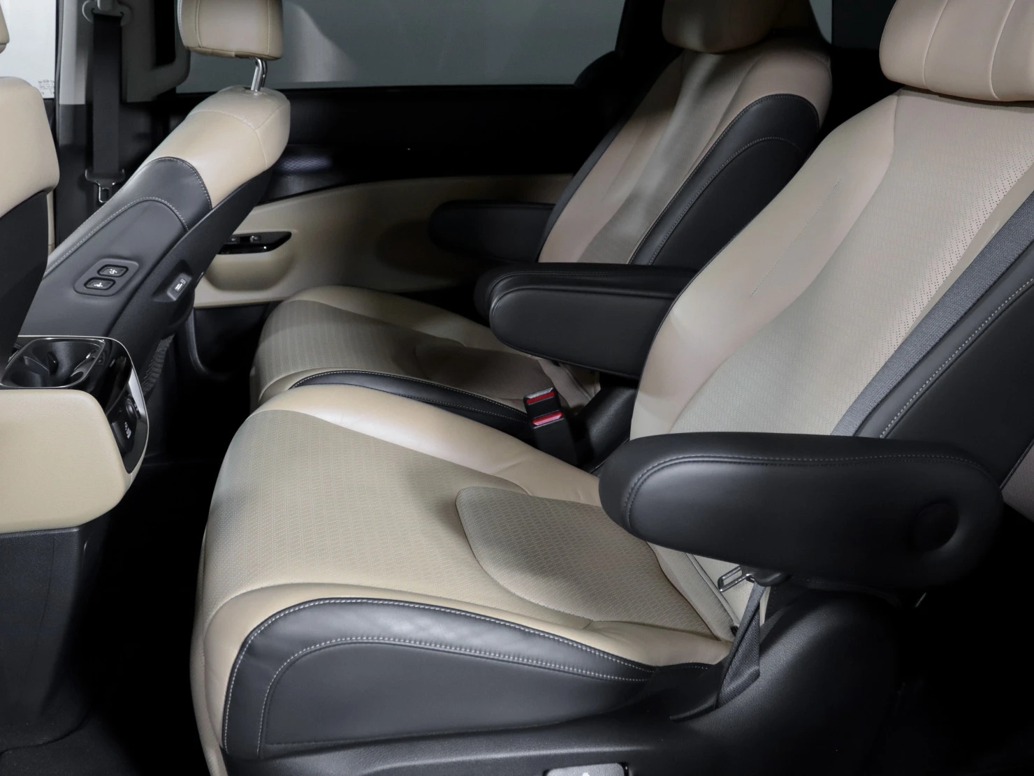 Kia Carnival, 2021
