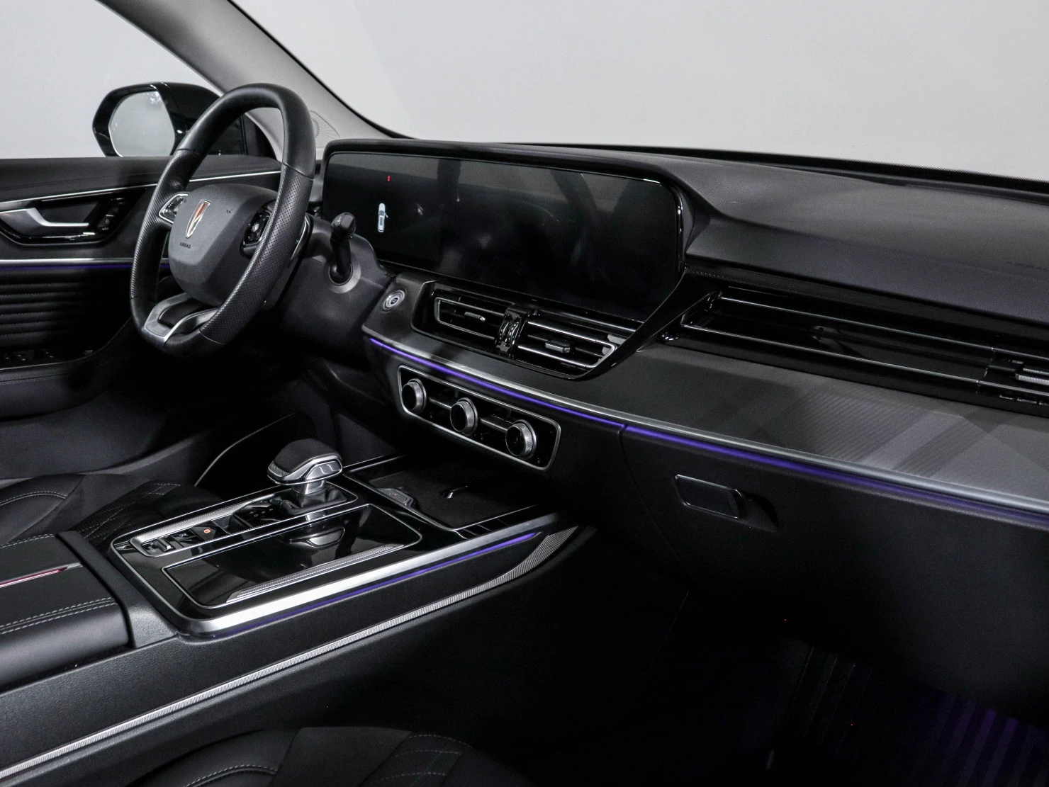 Hongqi HS5, 2024