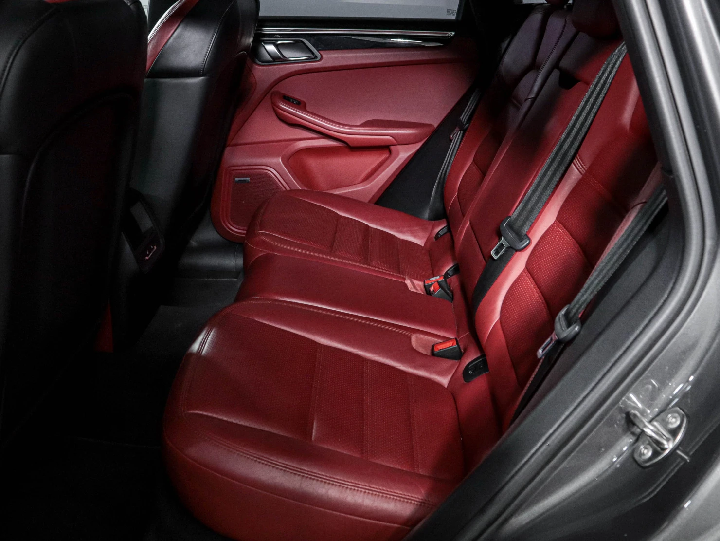 Porsche Macan, 2015