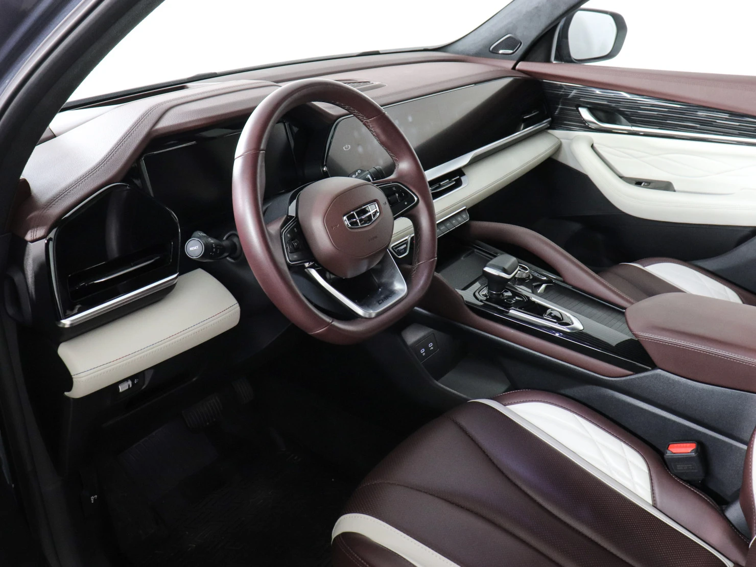 Geely Monjaro, 2023
