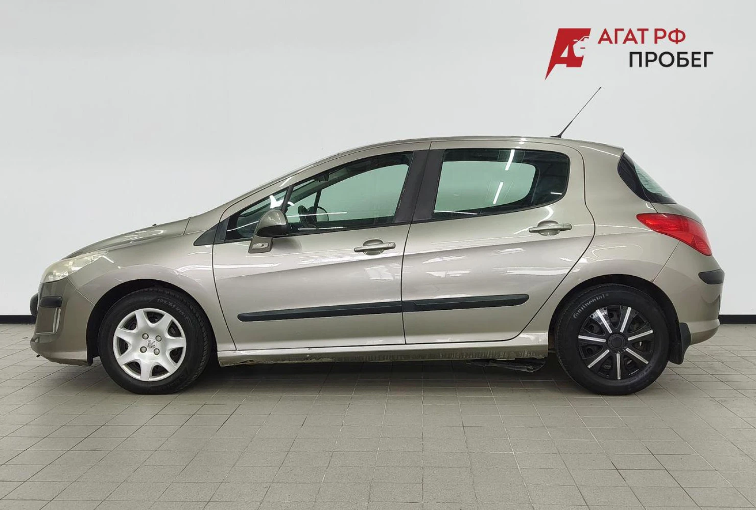 Peugeot 308, 2010