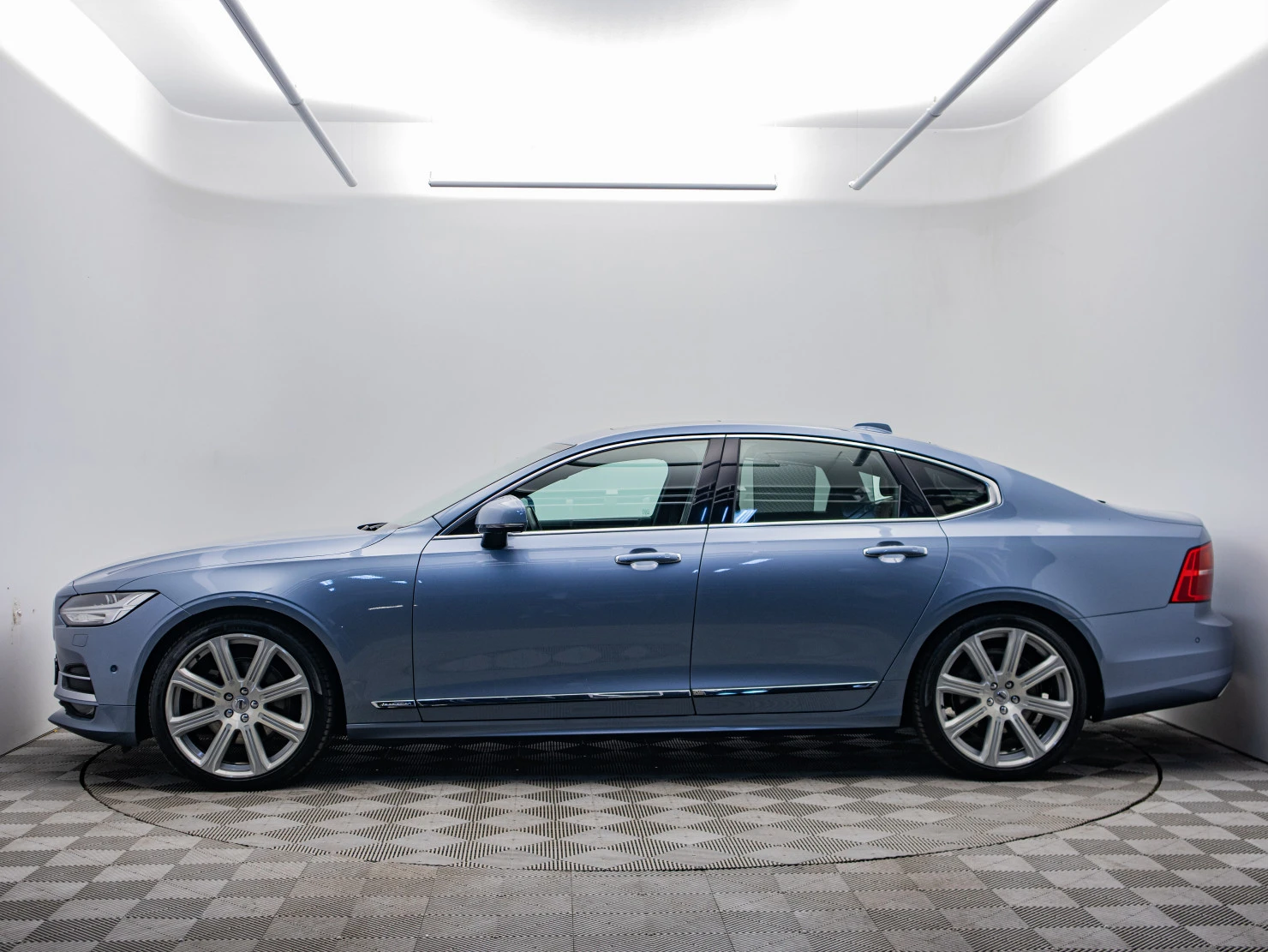 Volvo S90, 2019