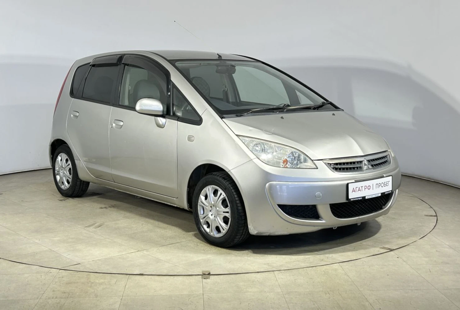 Mitsubishi Colt, 2004