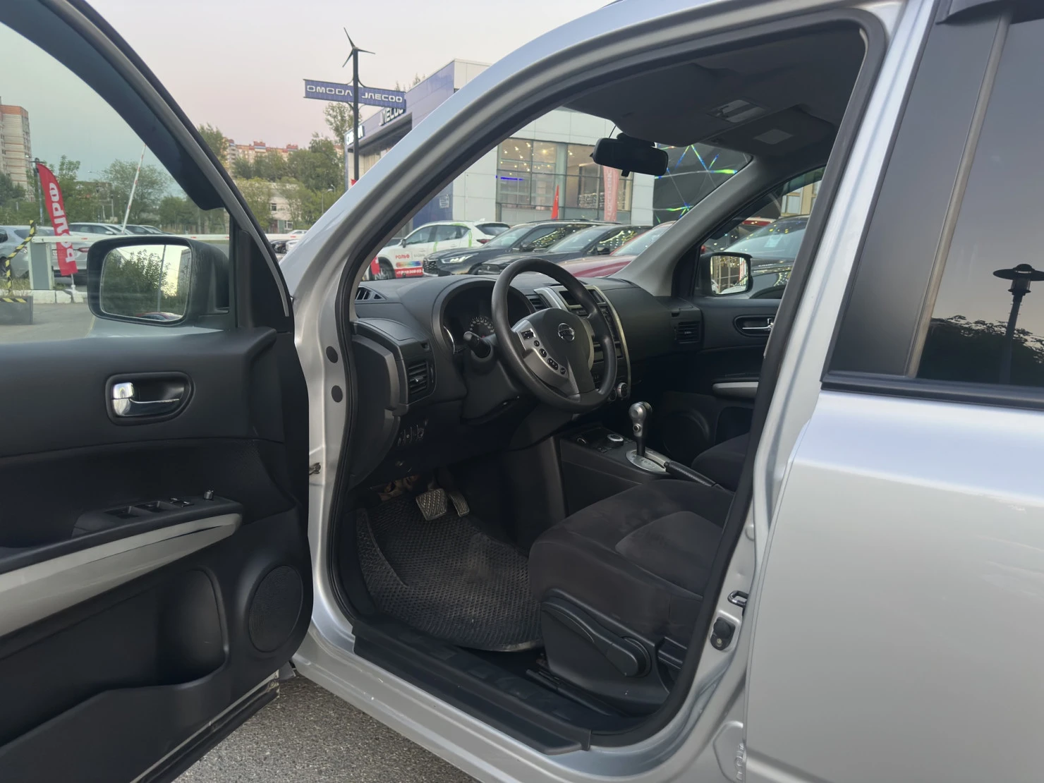 Nissan X-Trail, 2011