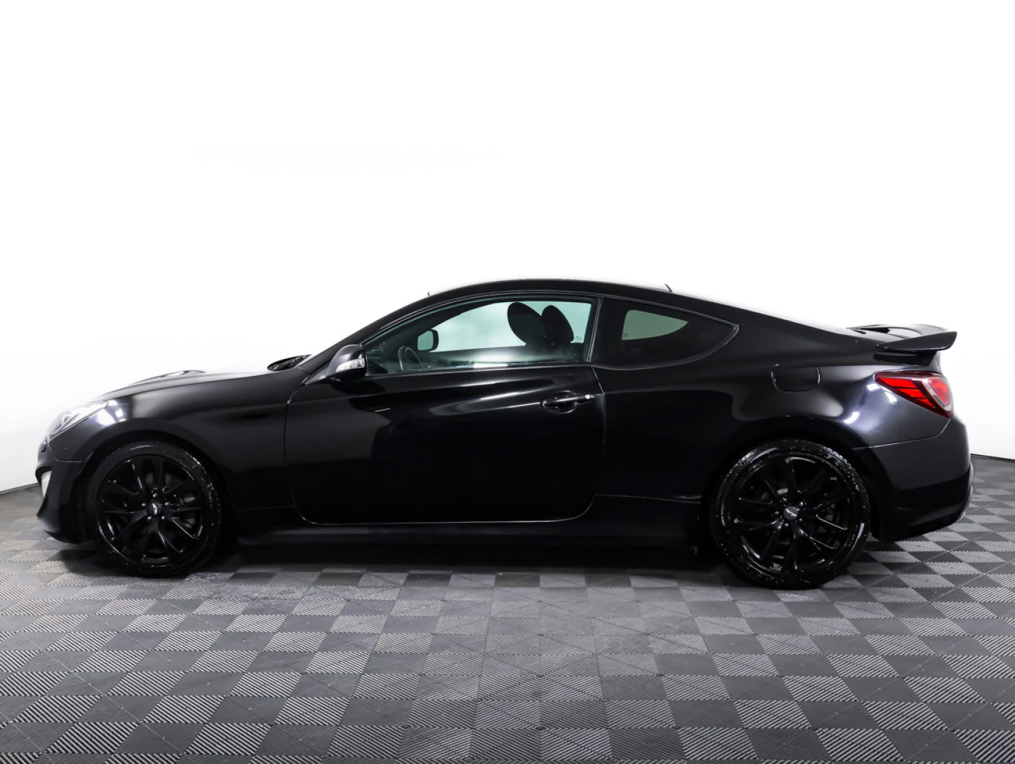 Hyundai Genesis Coupe, 2012