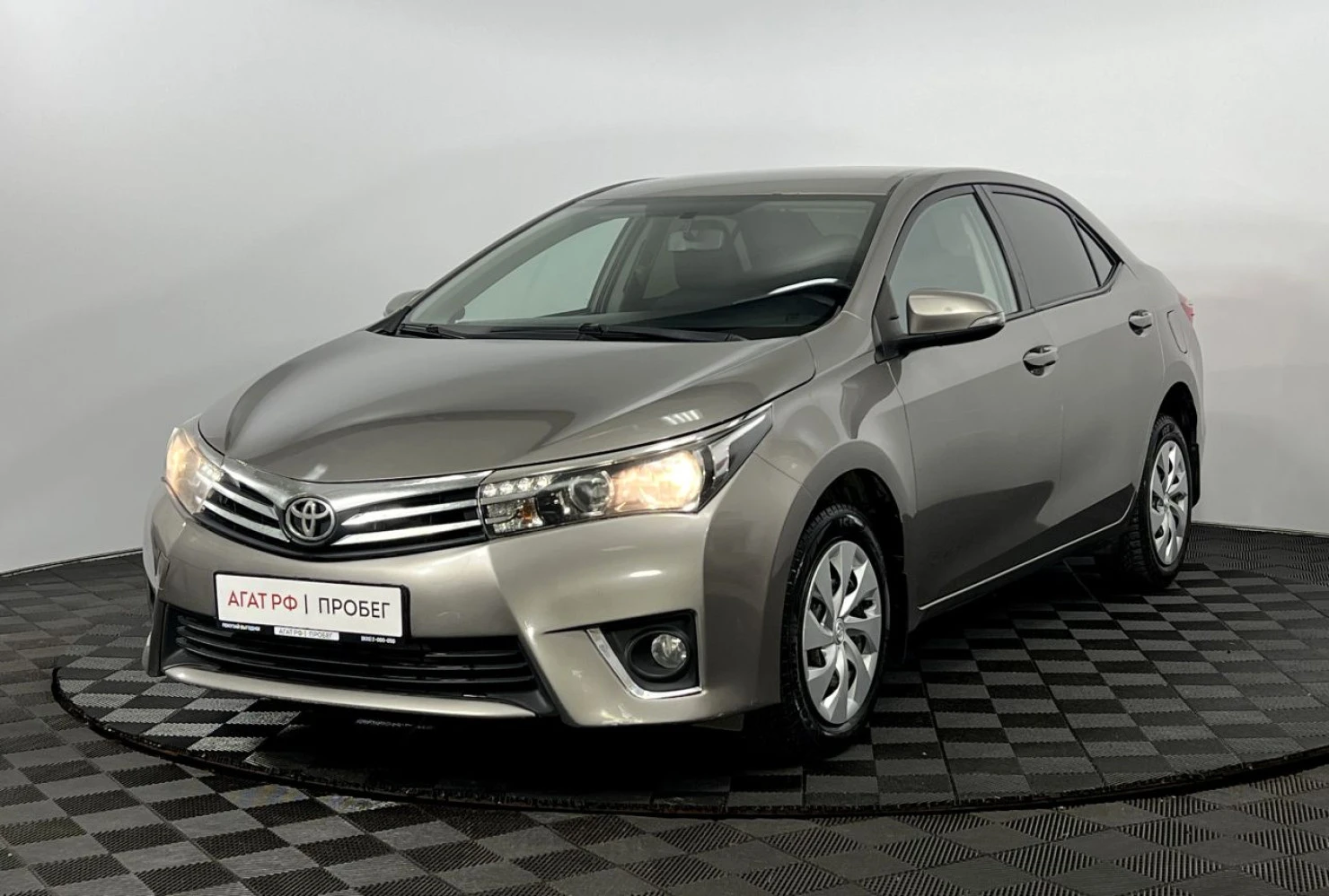Toyota Corolla, 2013