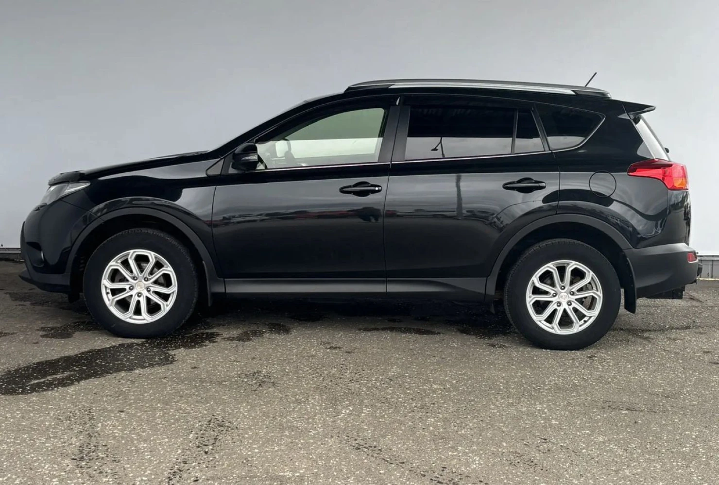 Toyota RAV4, 2013