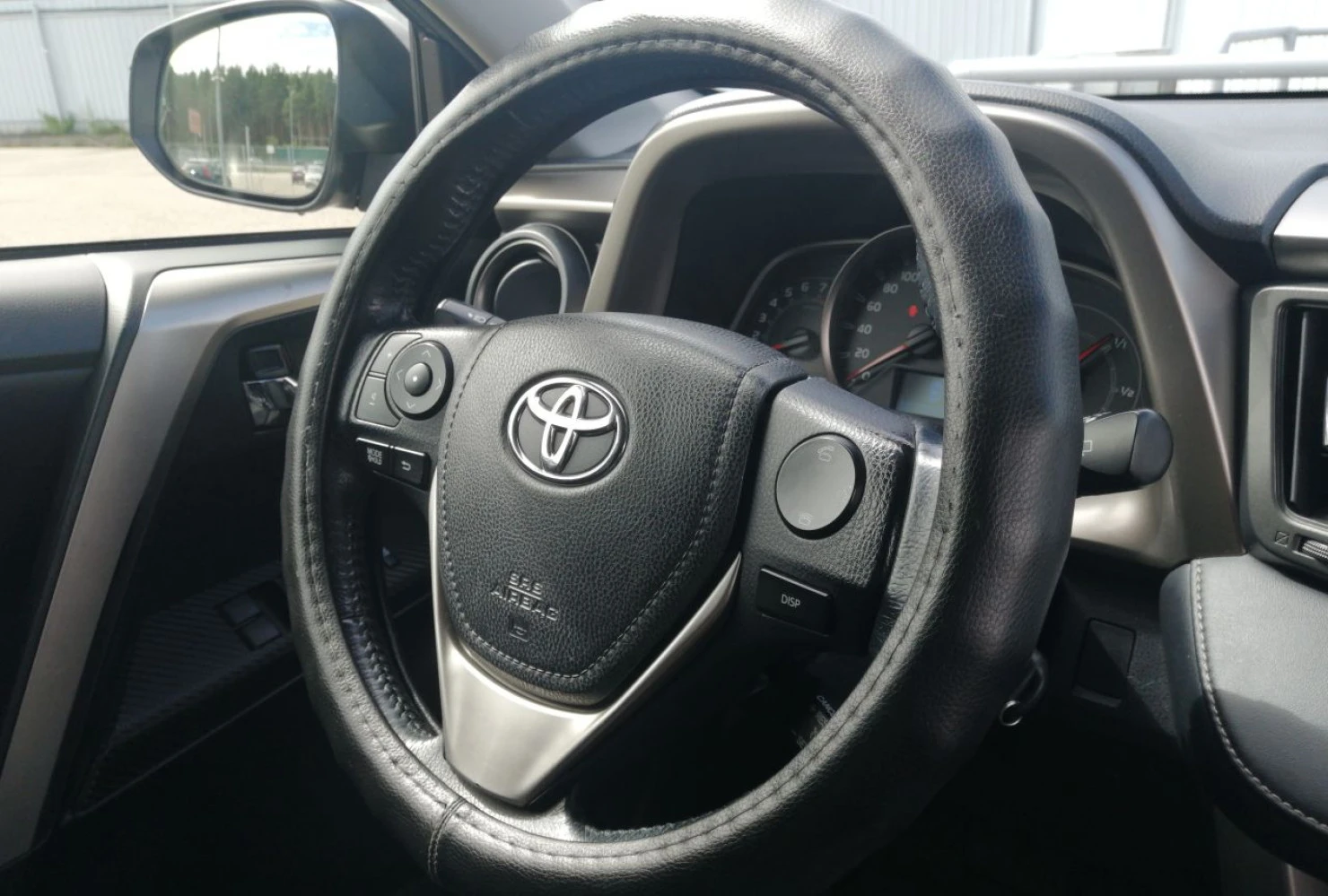 Toyota RAV4, 2014