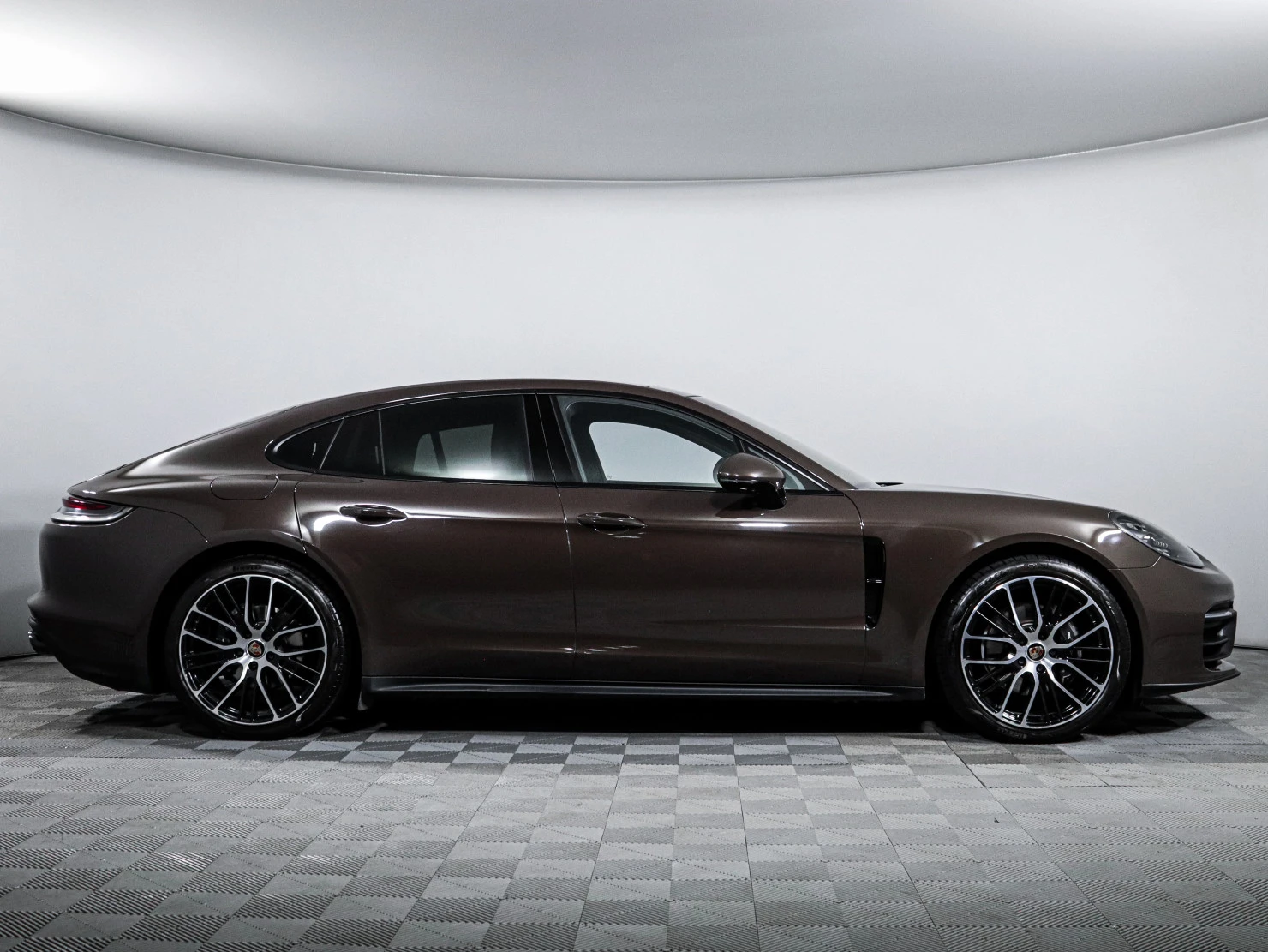 Porsche Panamera, 2020