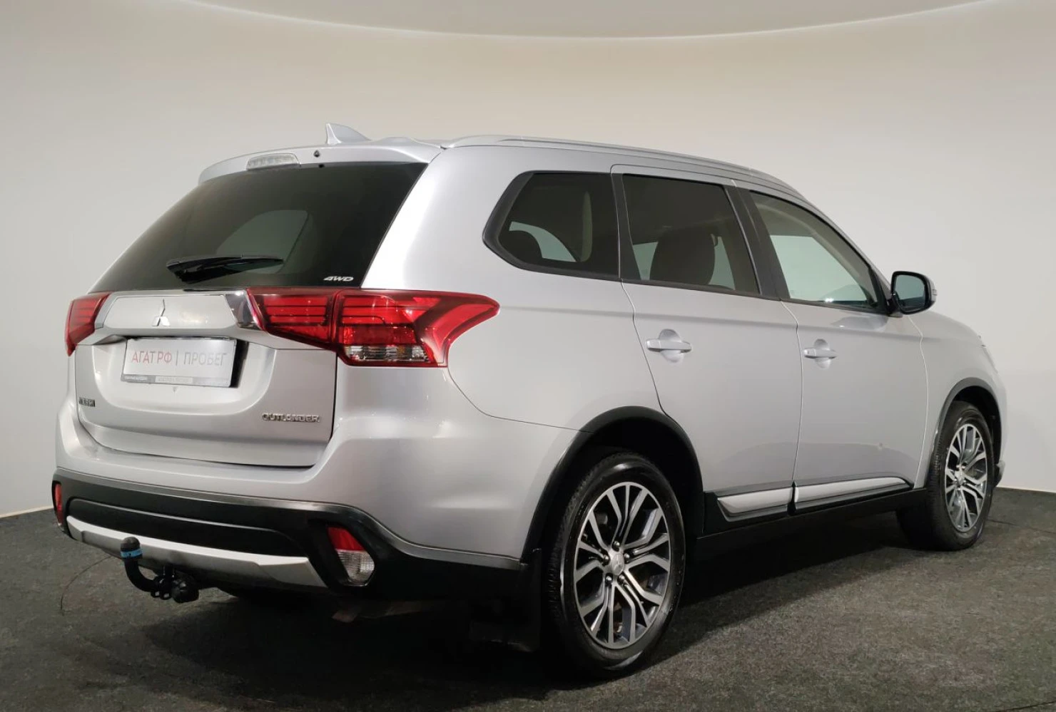 Mitsubishi OUTLANDER, 2017