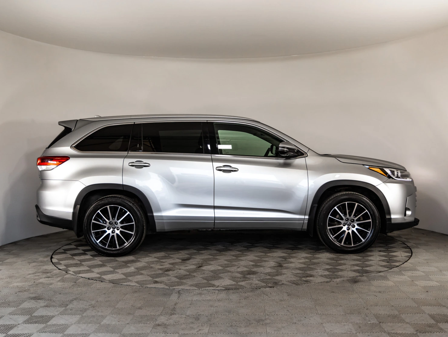 Toyota Highlander, 2016