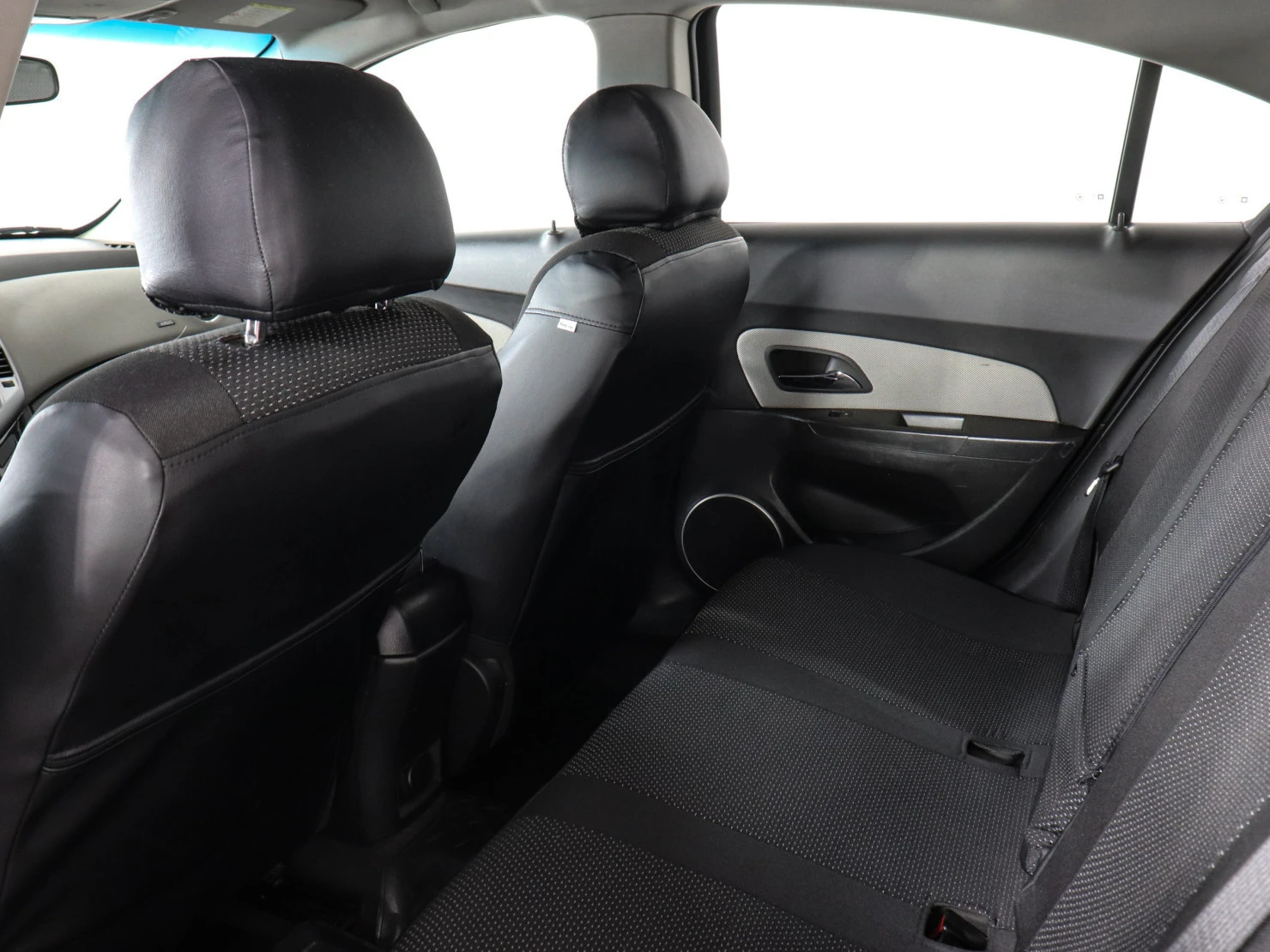 Chevrolet Cruze, 2011