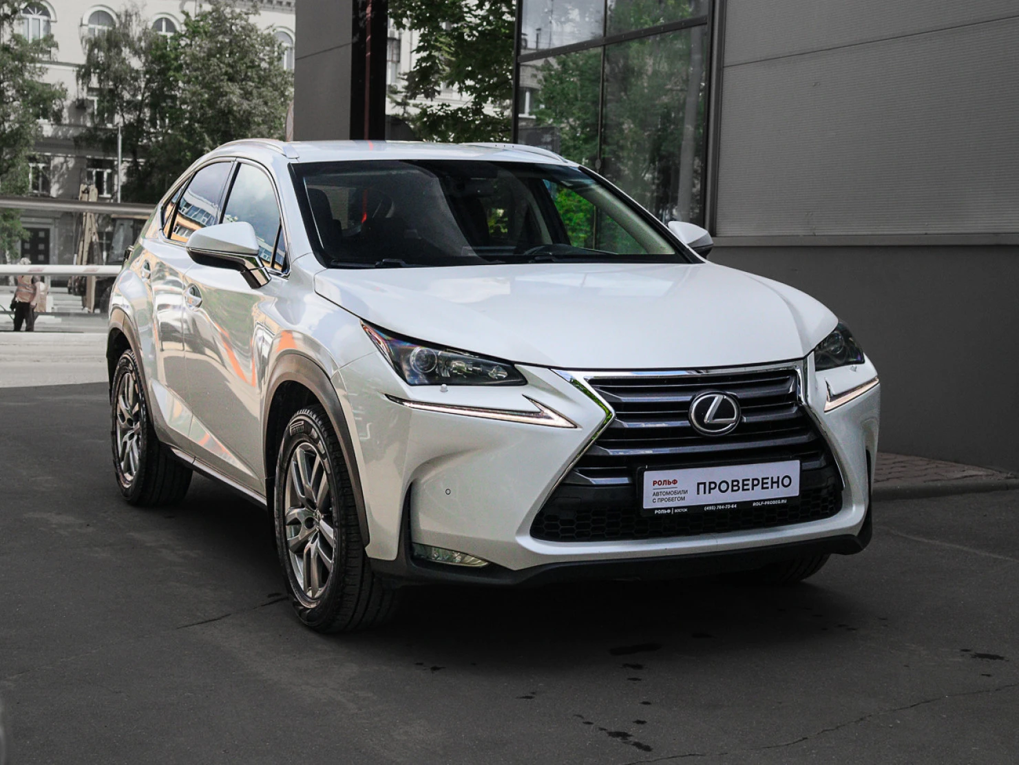 Lexus NX, 2017
