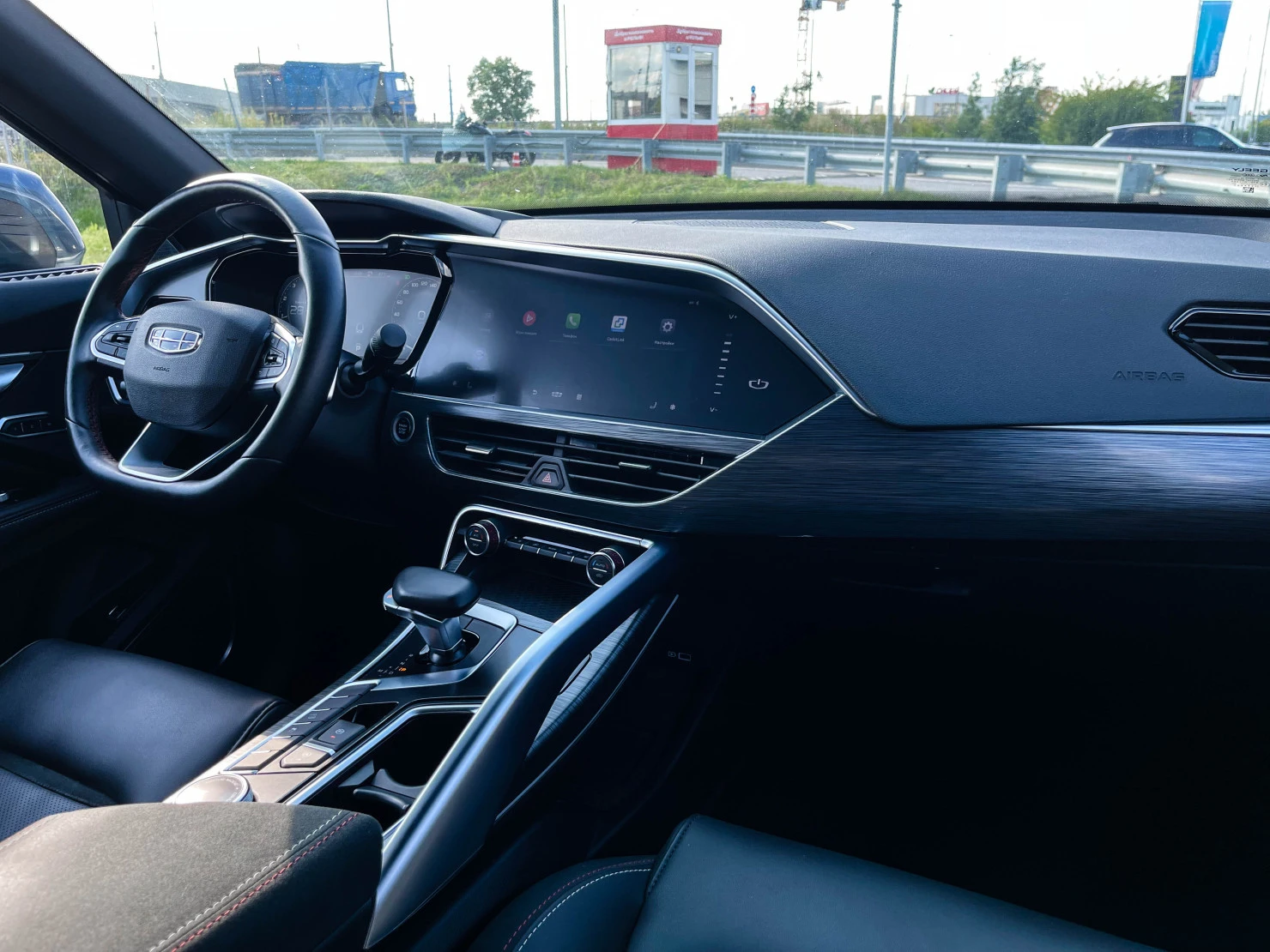 Geely Tugella, 2022