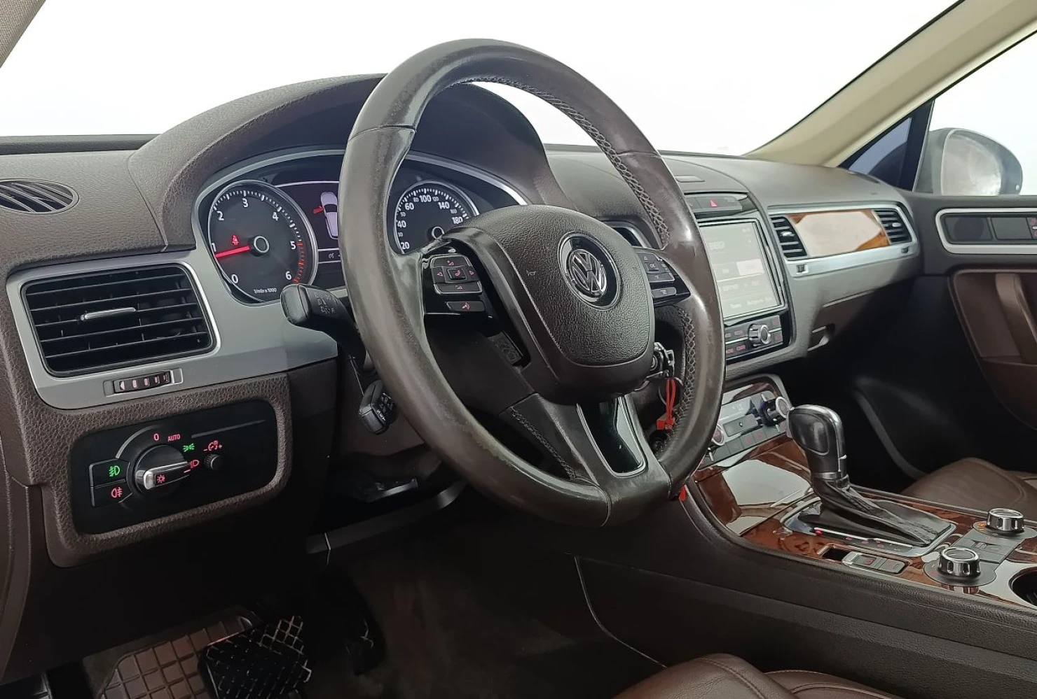 Volkswagen Touareg, 2011