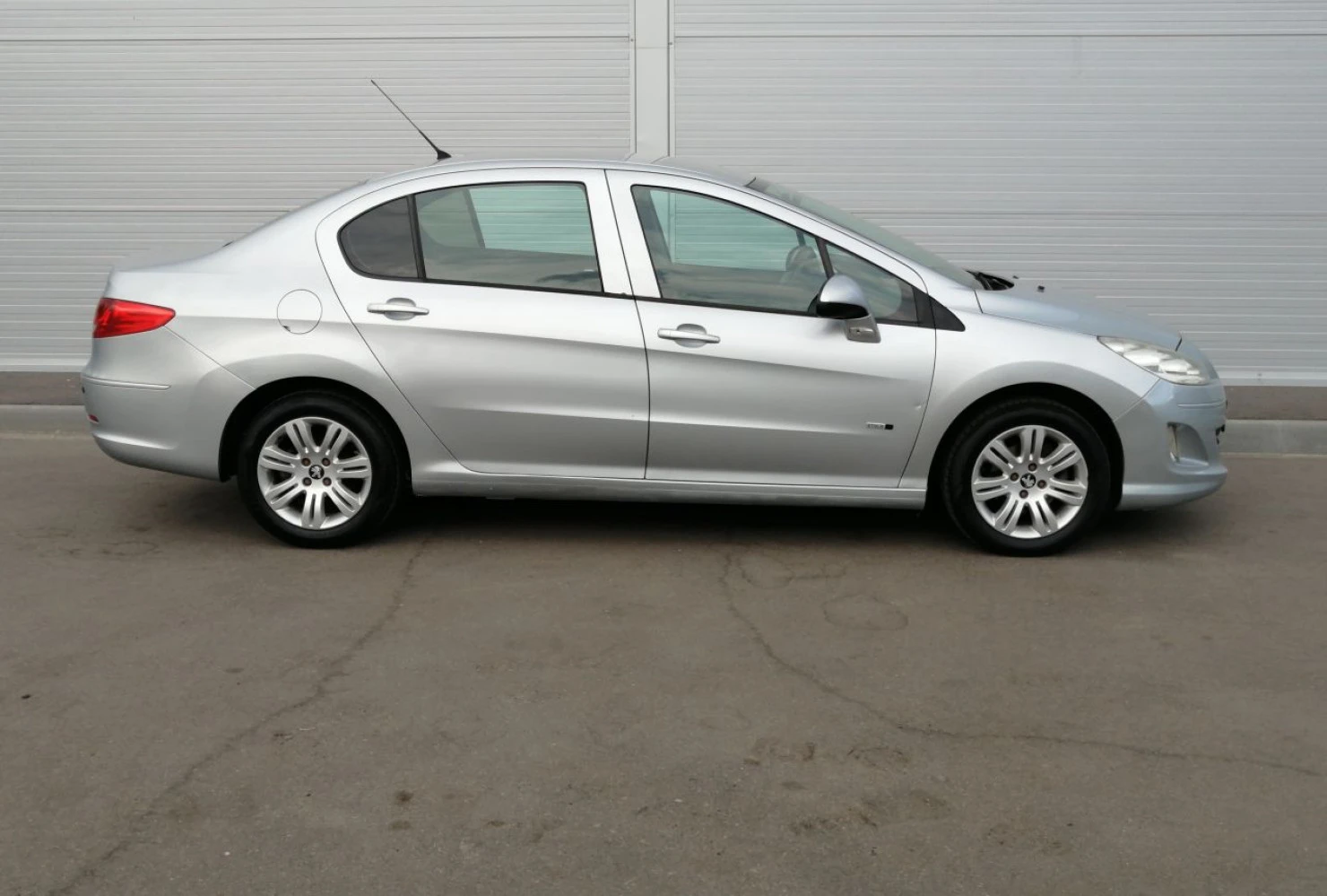 Peugeot 408, 2016