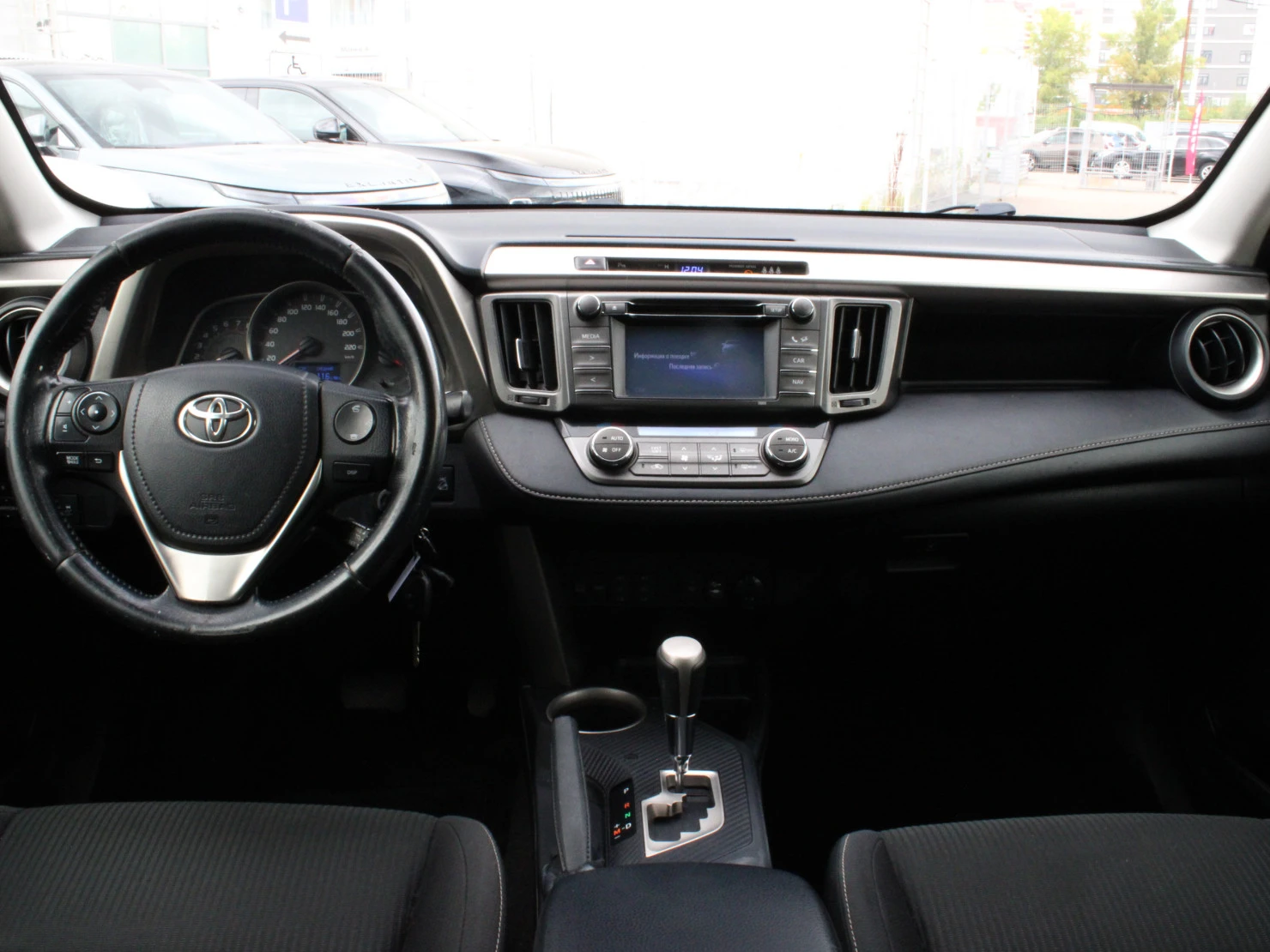 Toyota RAV4, 2014